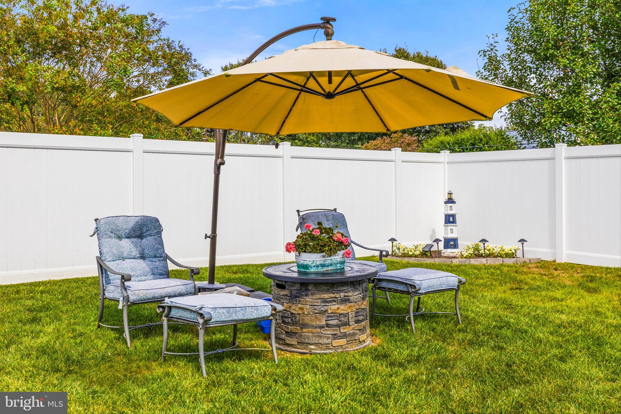 29476 JOHN DEERE DRIVE