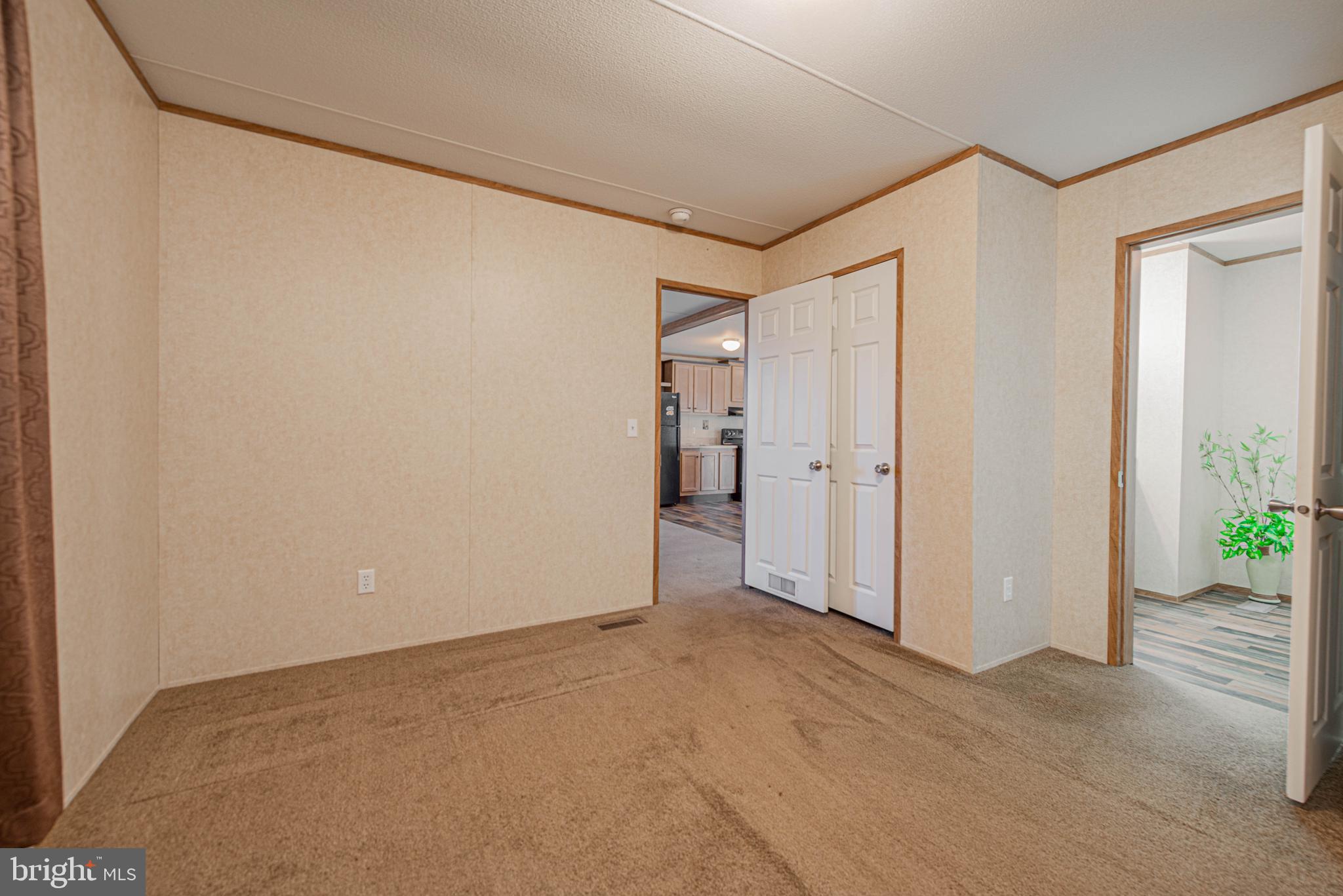4550 Stockton ROAD