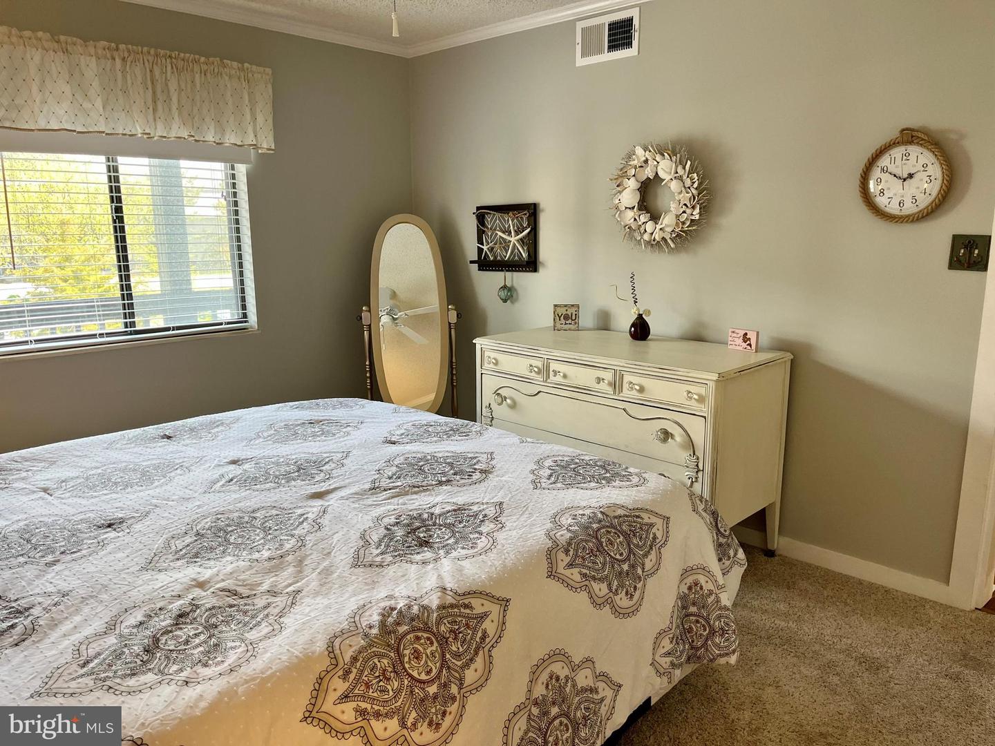 119 Old Landing ROAD Unit: 207B
