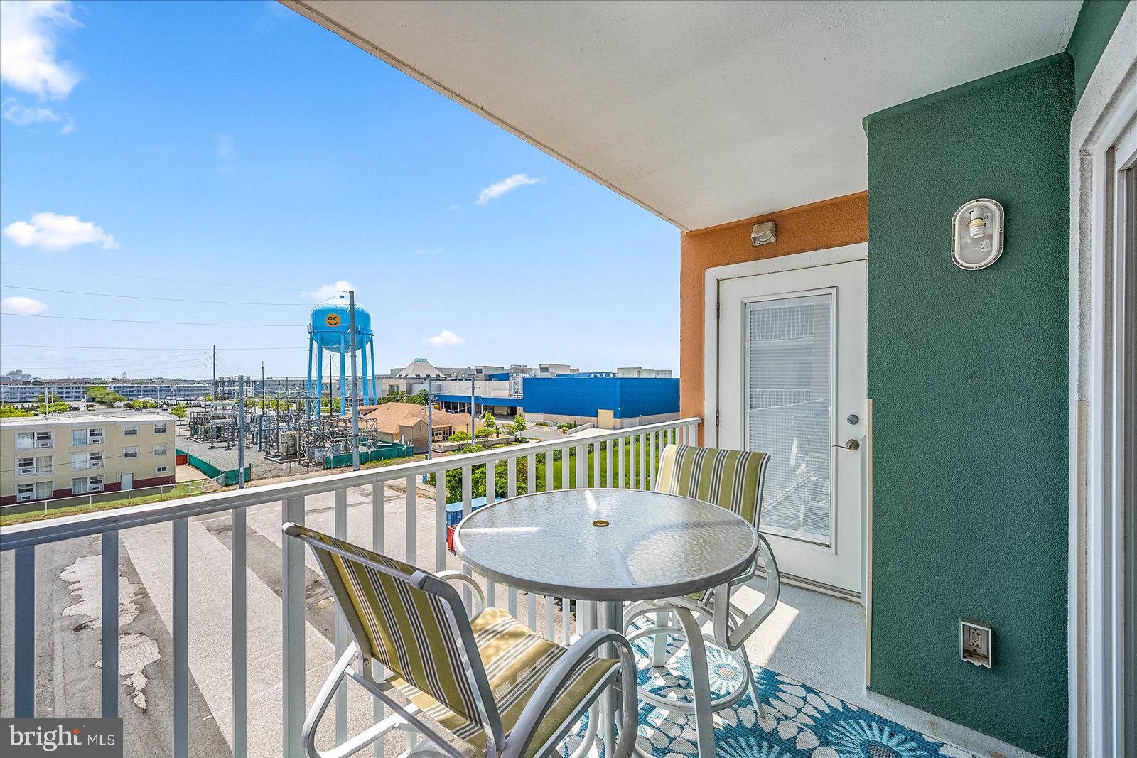 4201 Coastal Hwy #402 Makai