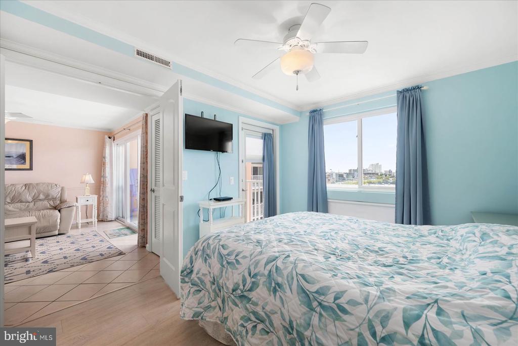 4201 Coastal Hwy #402 Makai