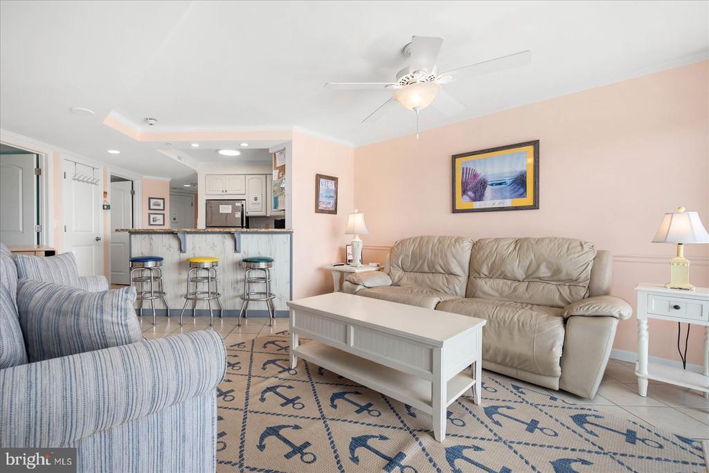 4201 Coastal Hwy #402 Makai