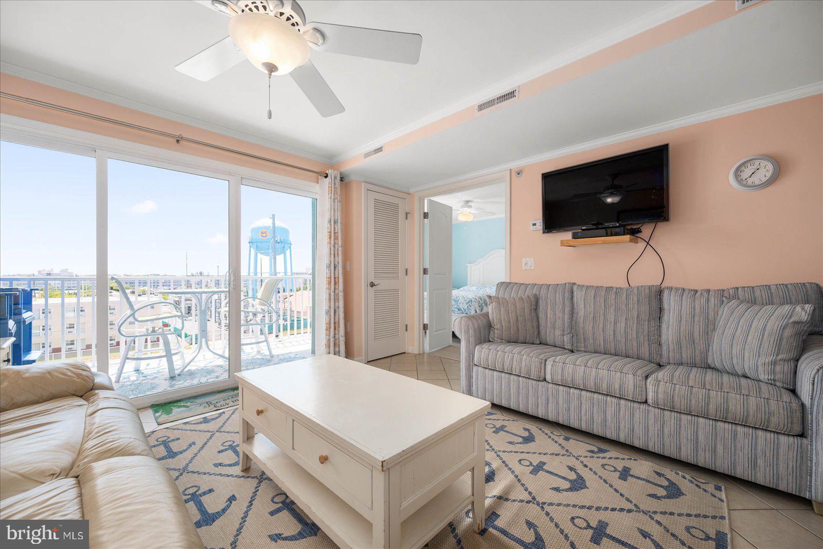 4201 Coastal Hwy #402 Makai