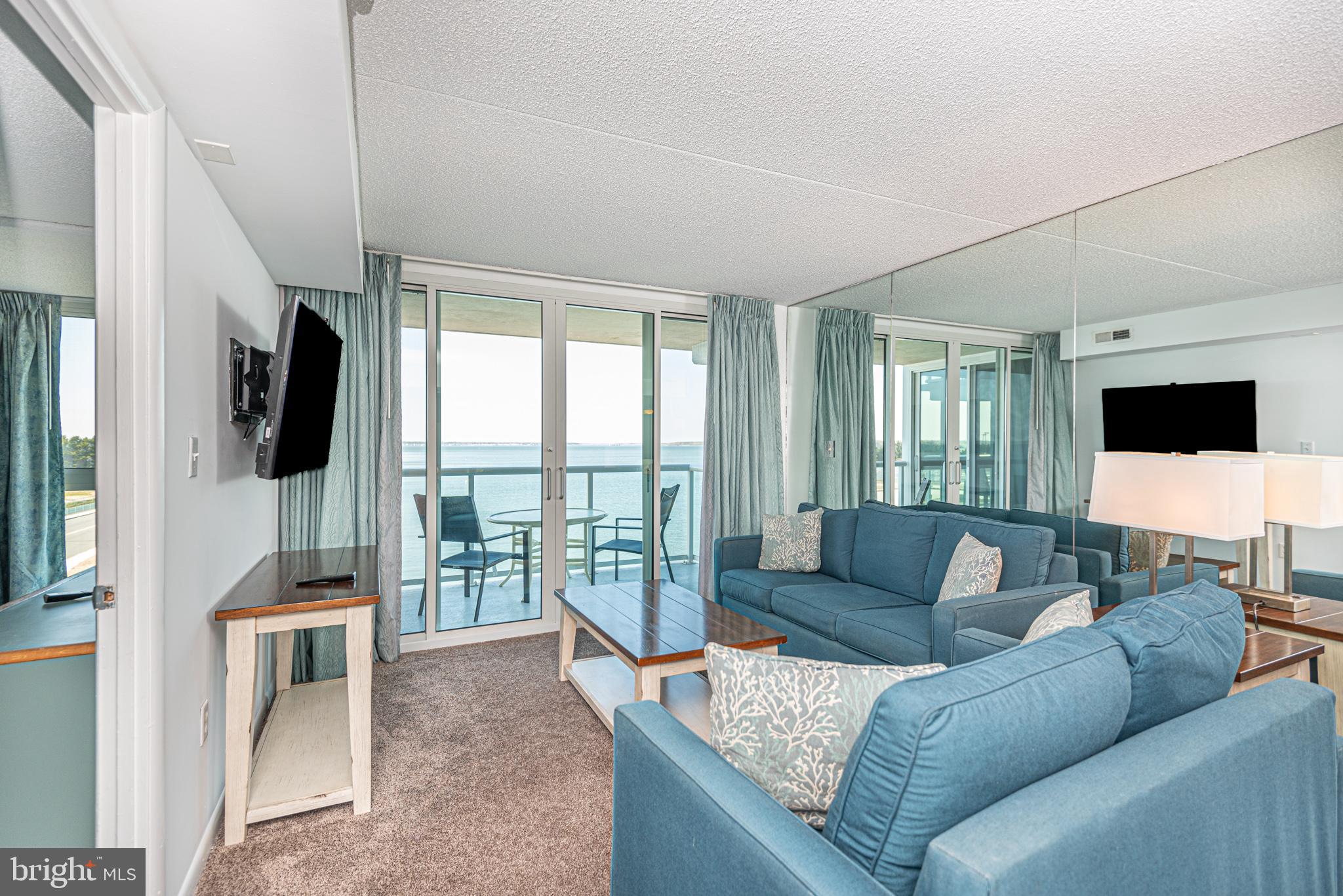 302 32nd St #503 Bay Club