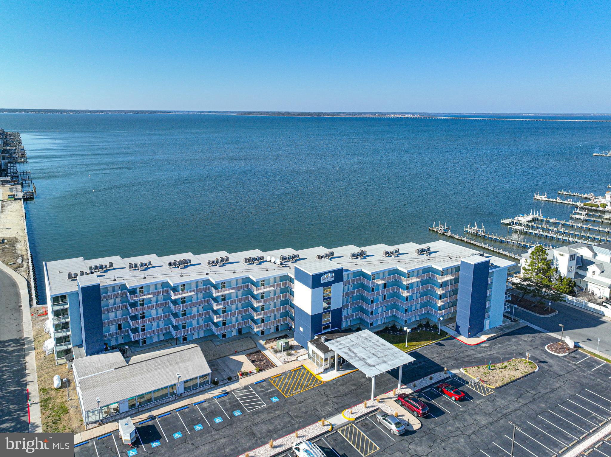 302 32nd St #503 Bay Club