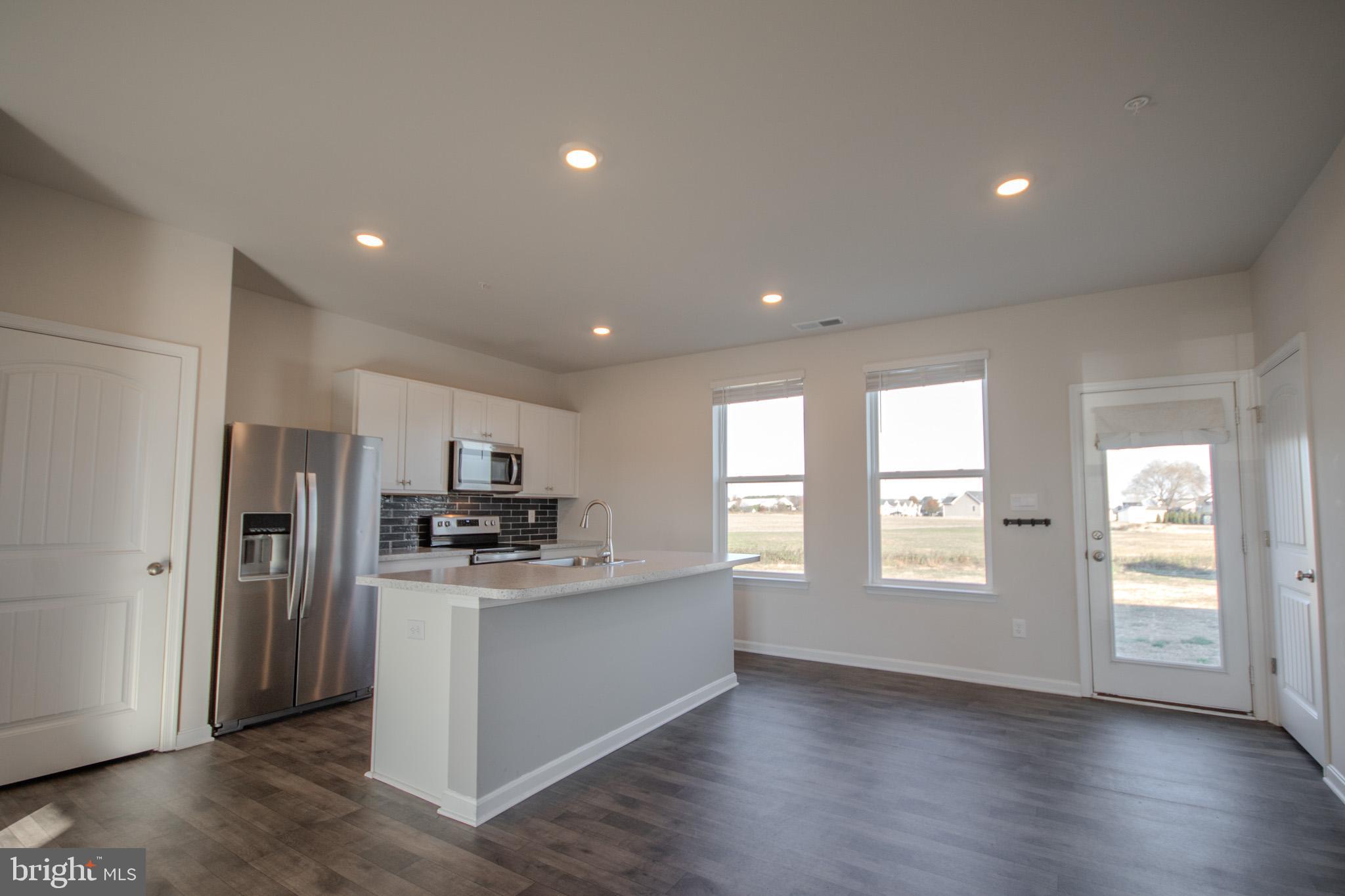 1934 N Old Mill Dr