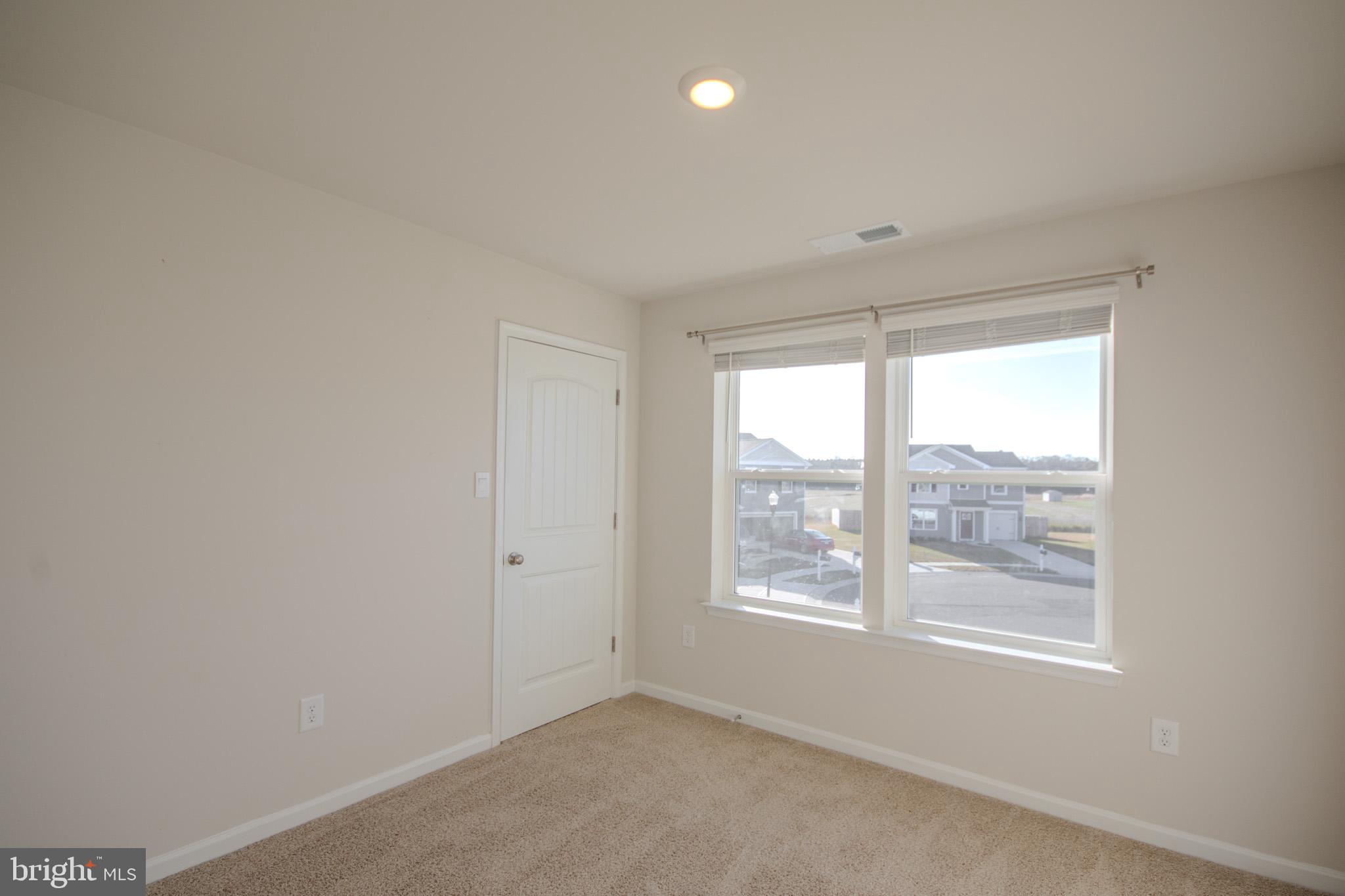 1934 N Old Mill Dr