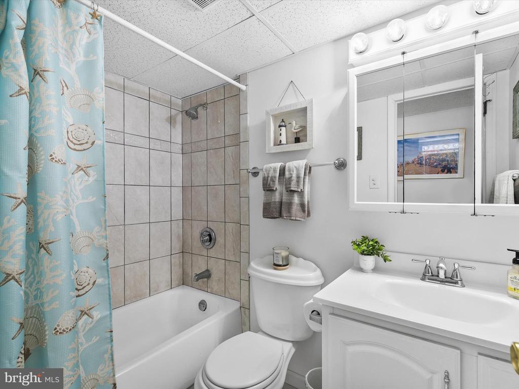 13400 COASTAL HIGHWAY N705