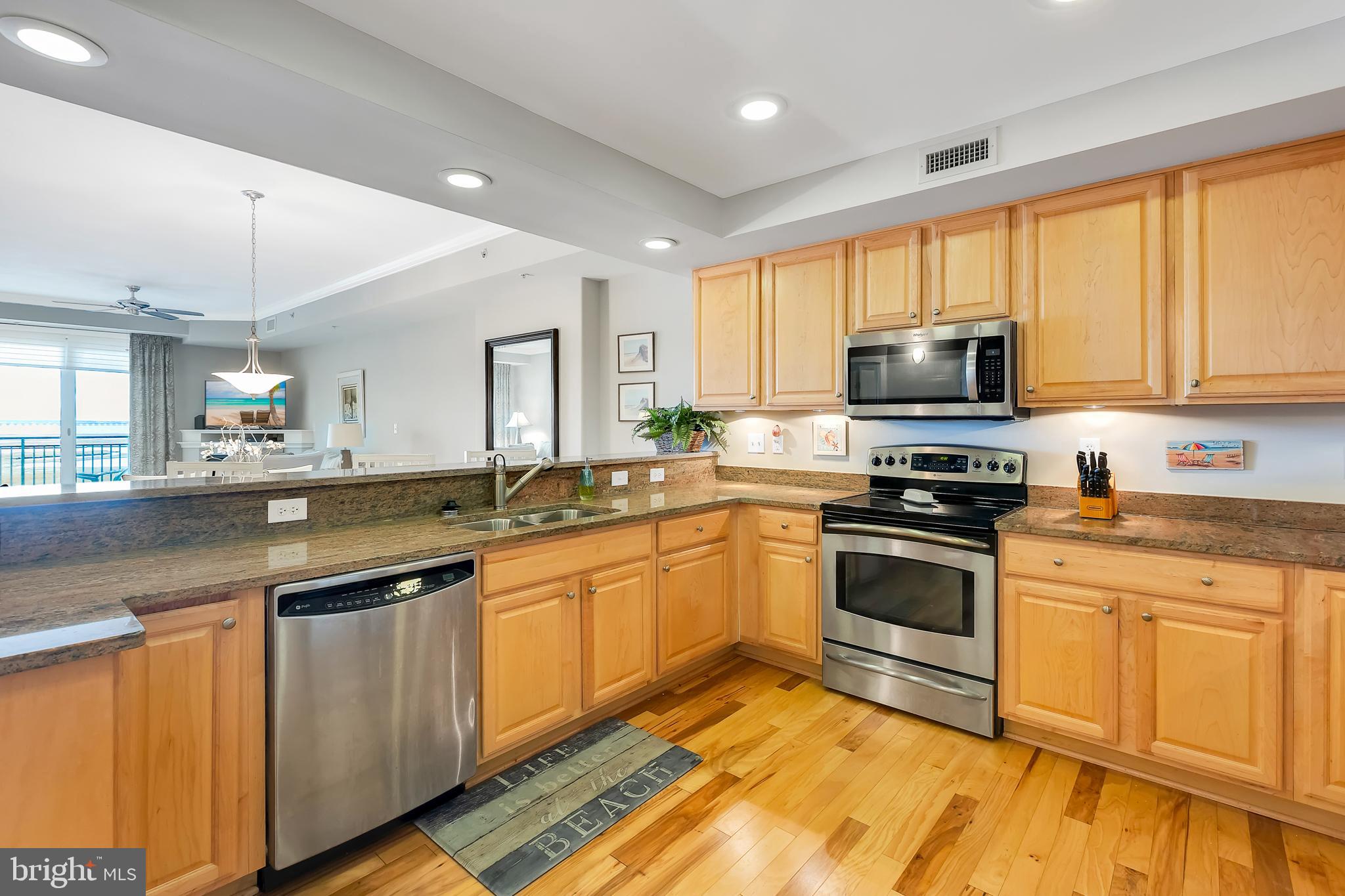 121 81st St #204