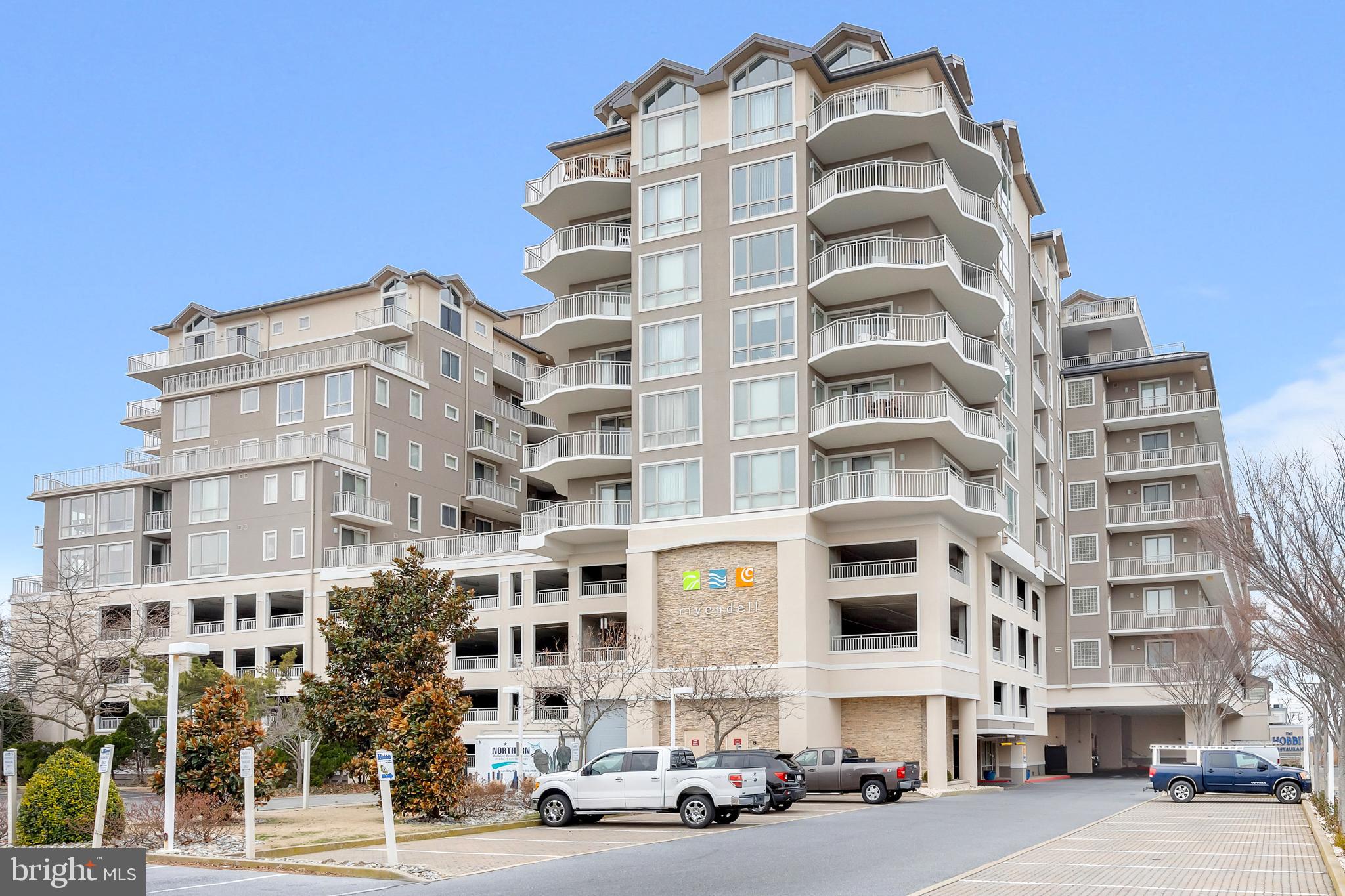 121 81st St #204