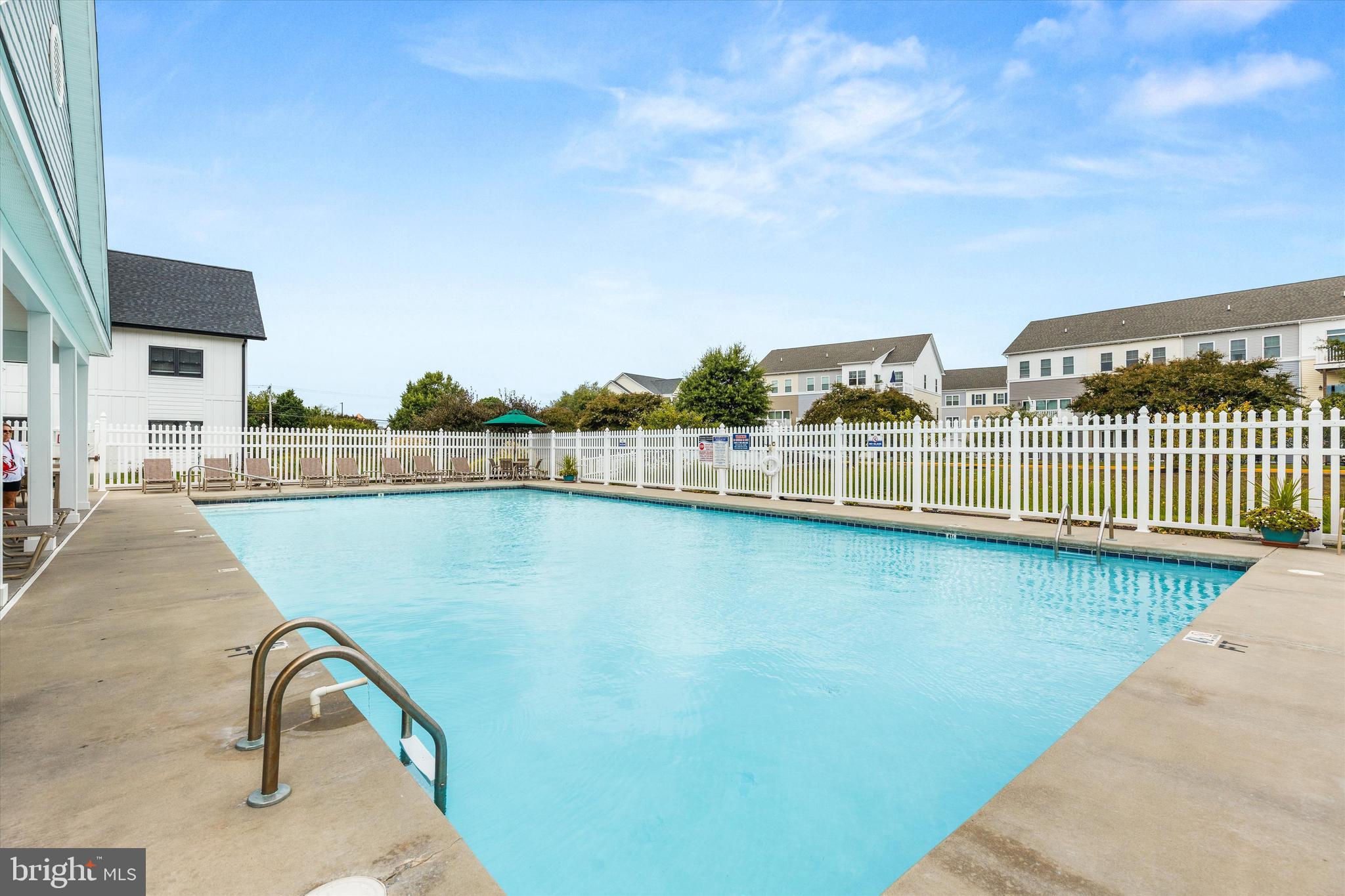 12906 SAND BAR LANE 4 & BOATSLIP M20