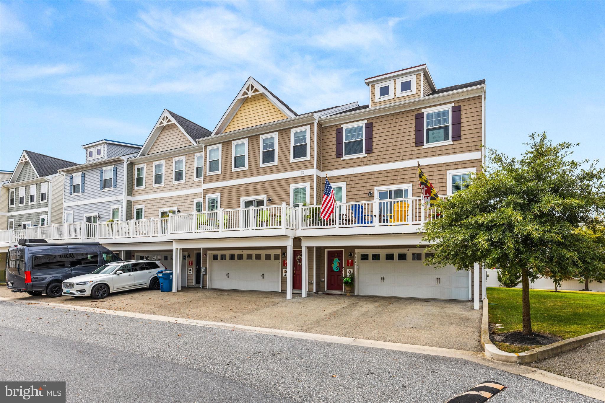 12906 SAND BAR LANE 4 & BOATSLIP M20