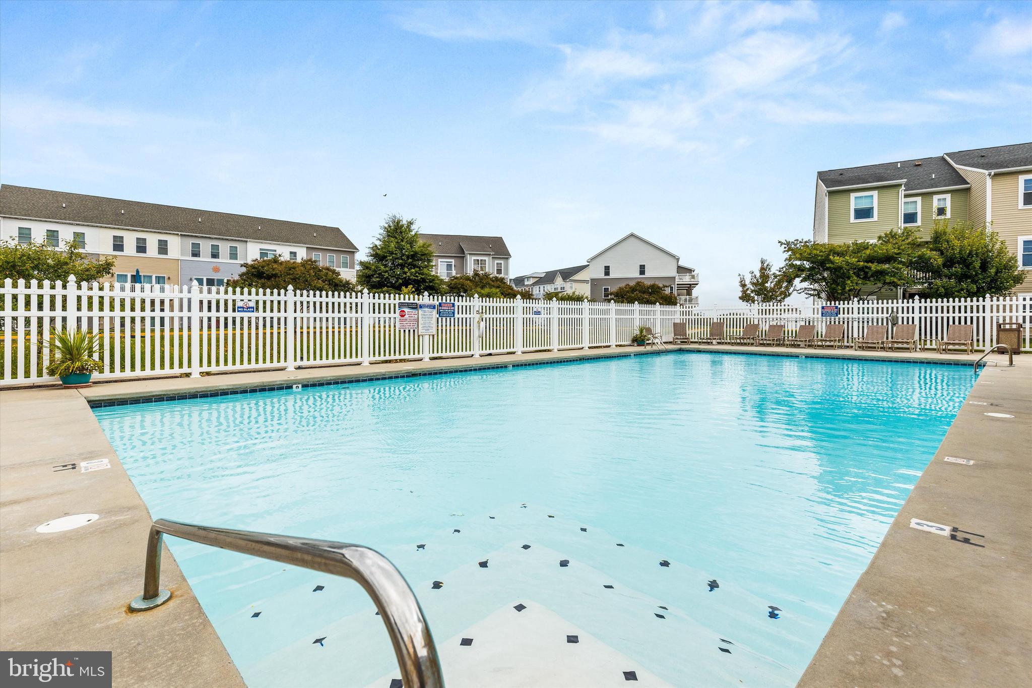 12906 SAND BAR LANE 4 & BOATSLIP M20