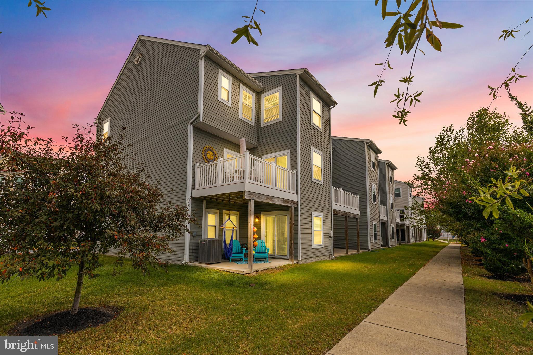 12906 SAND BAR LANE 4 & BOATSLIP M20