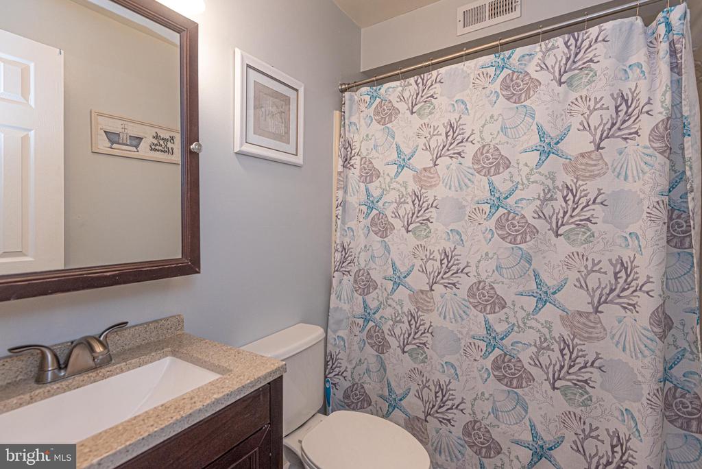 204 33RD STREET 10101