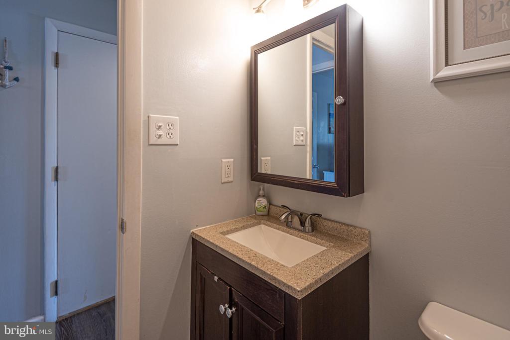 204 33RD STREET 10101