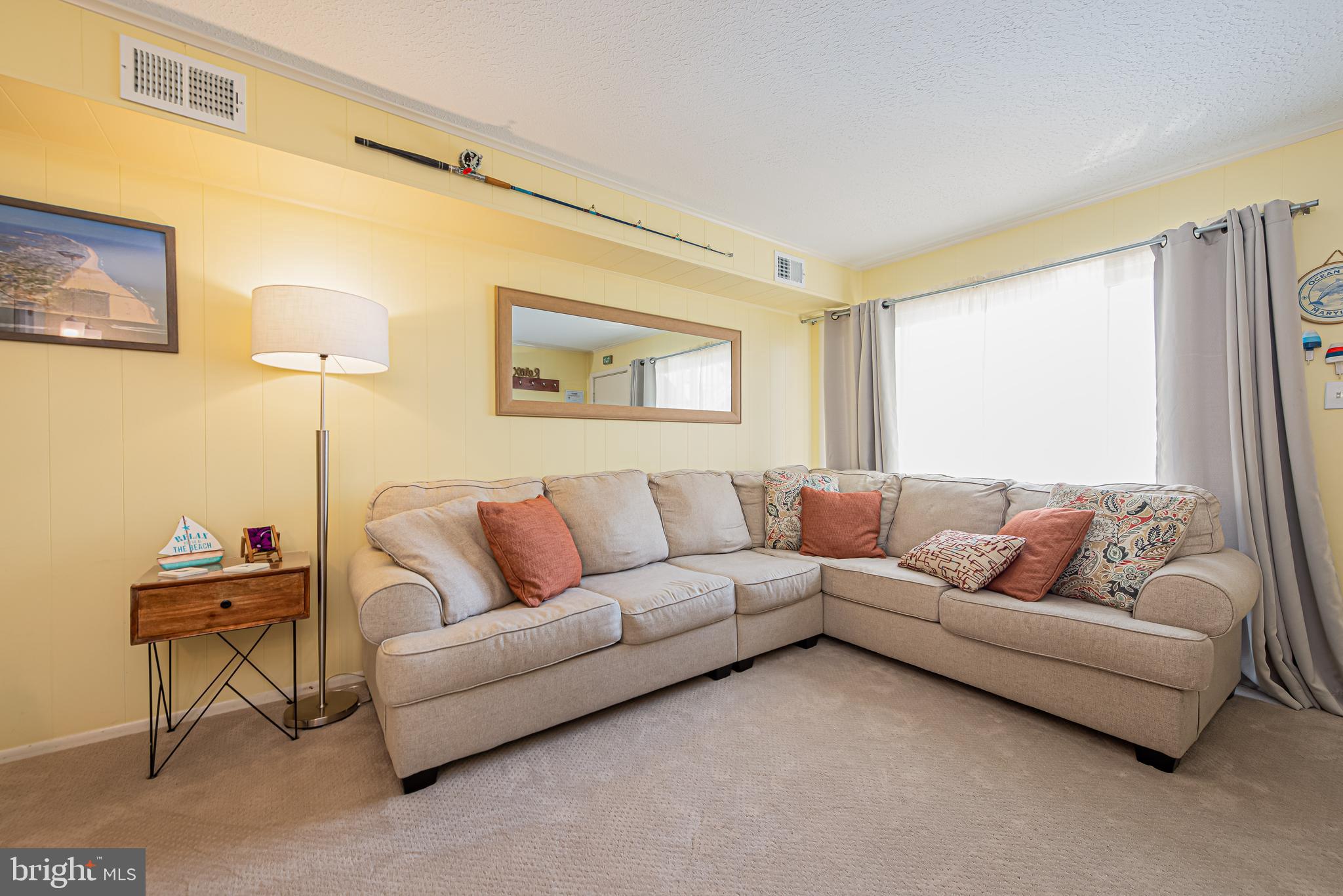 4000 COASTAL HIGHWAY 212