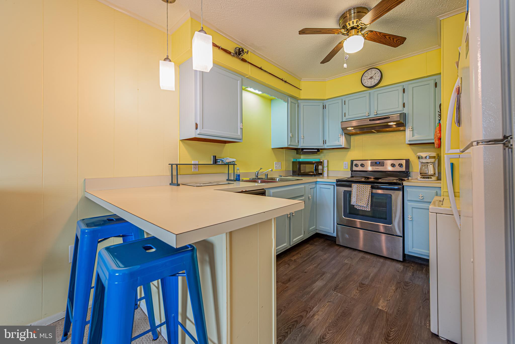 4000 COASTAL HIGHWAY 212