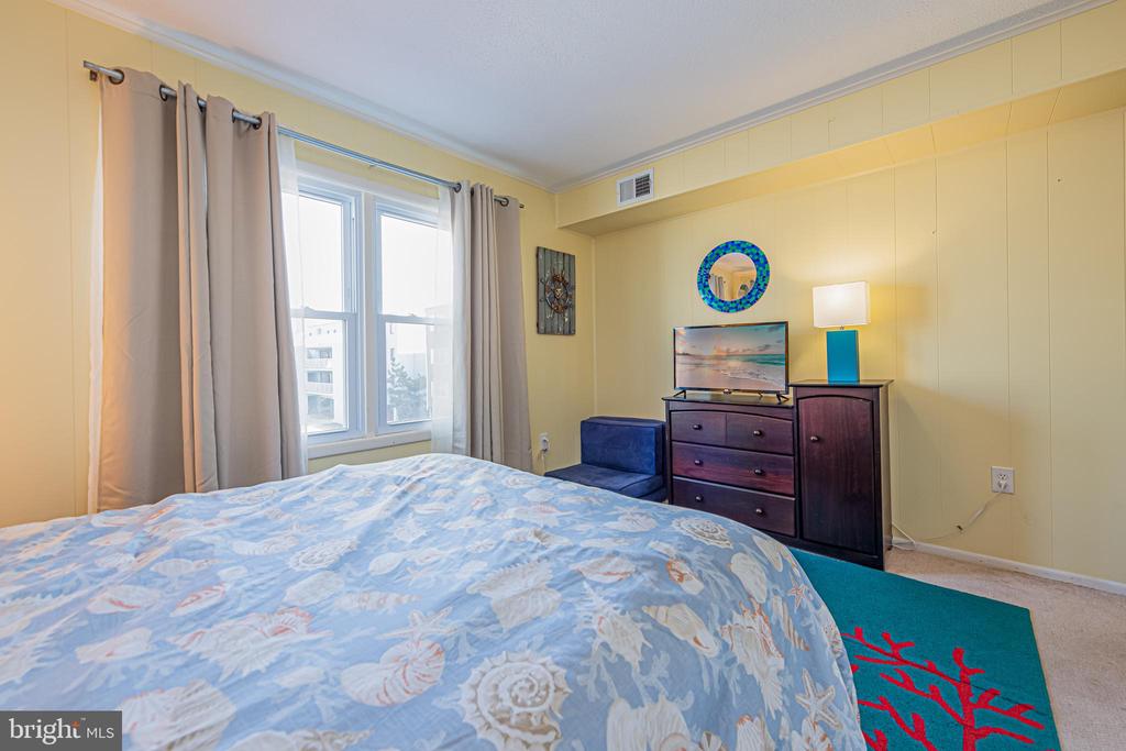 4000 COASTAL HIGHWAY 212