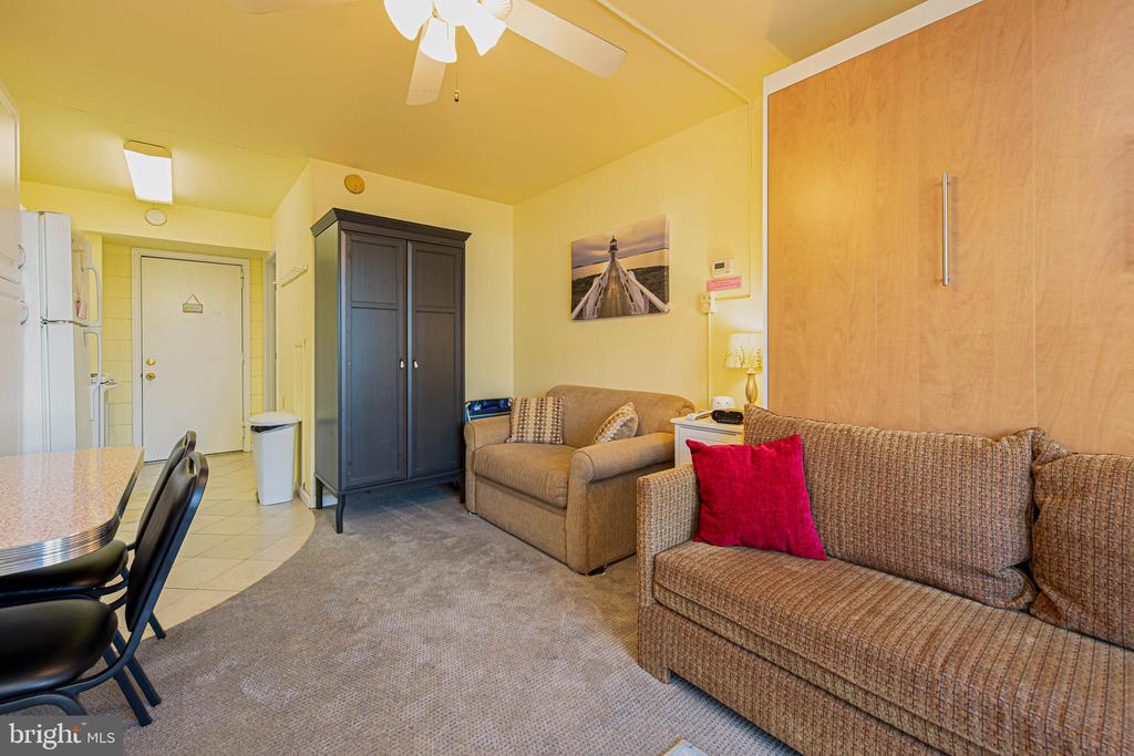 11 62ND STREET 104