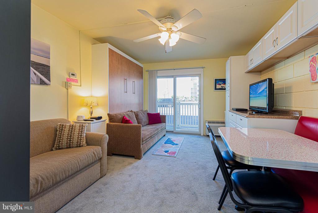 11 62ND STREET 104