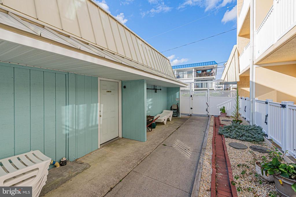 11 62ND STREET 104