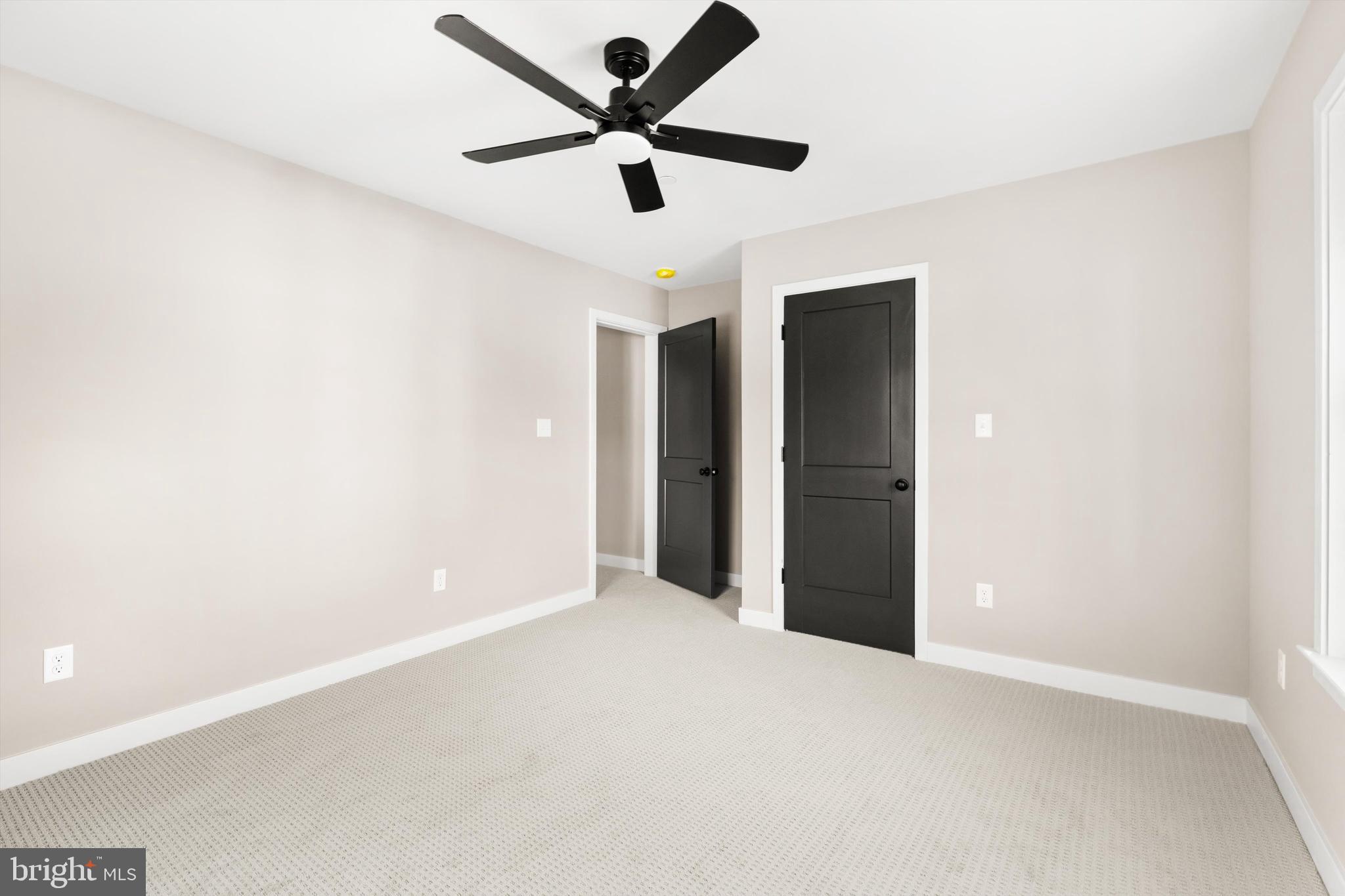 3 WINTER QUARTERS DRIVE