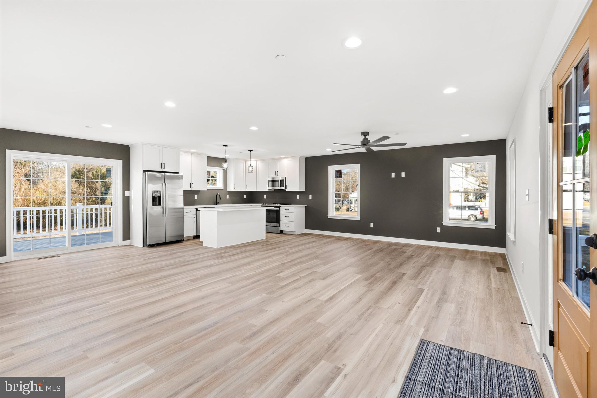 3 WINTER QUARTERS DRIVE