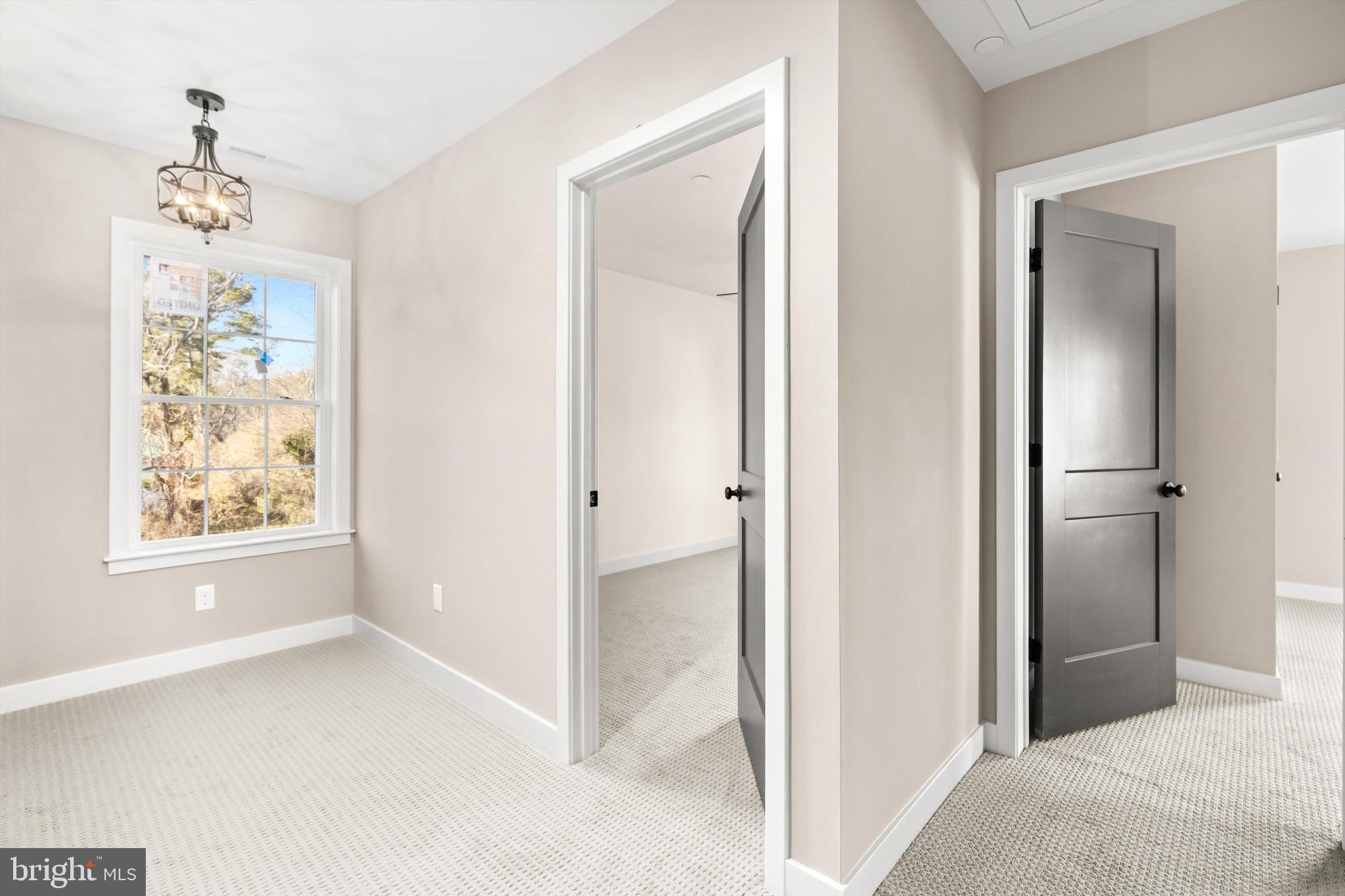 3 WINTER QUARTERS DRIVE