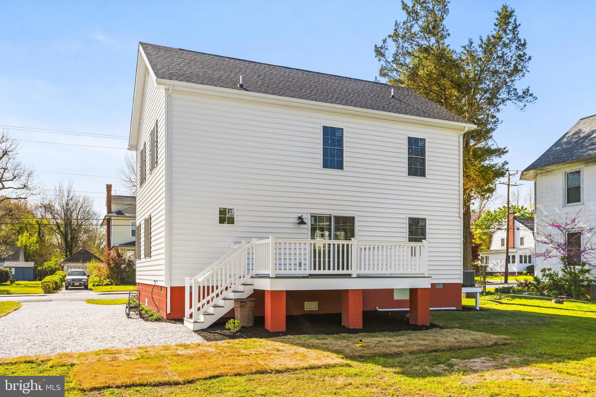 3 WINTER QUARTERS DRIVE