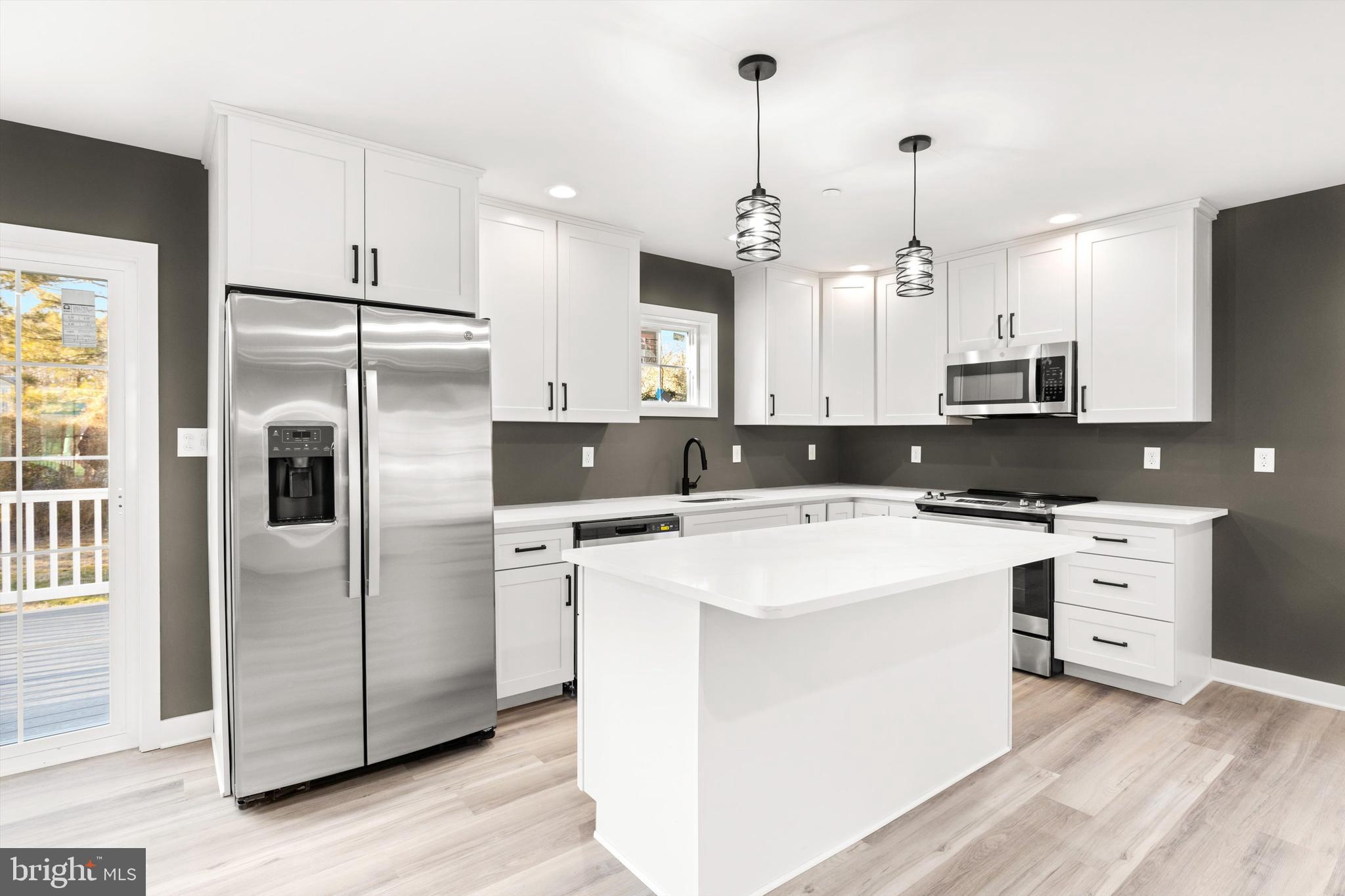 3 WINTER QUARTERS DRIVE