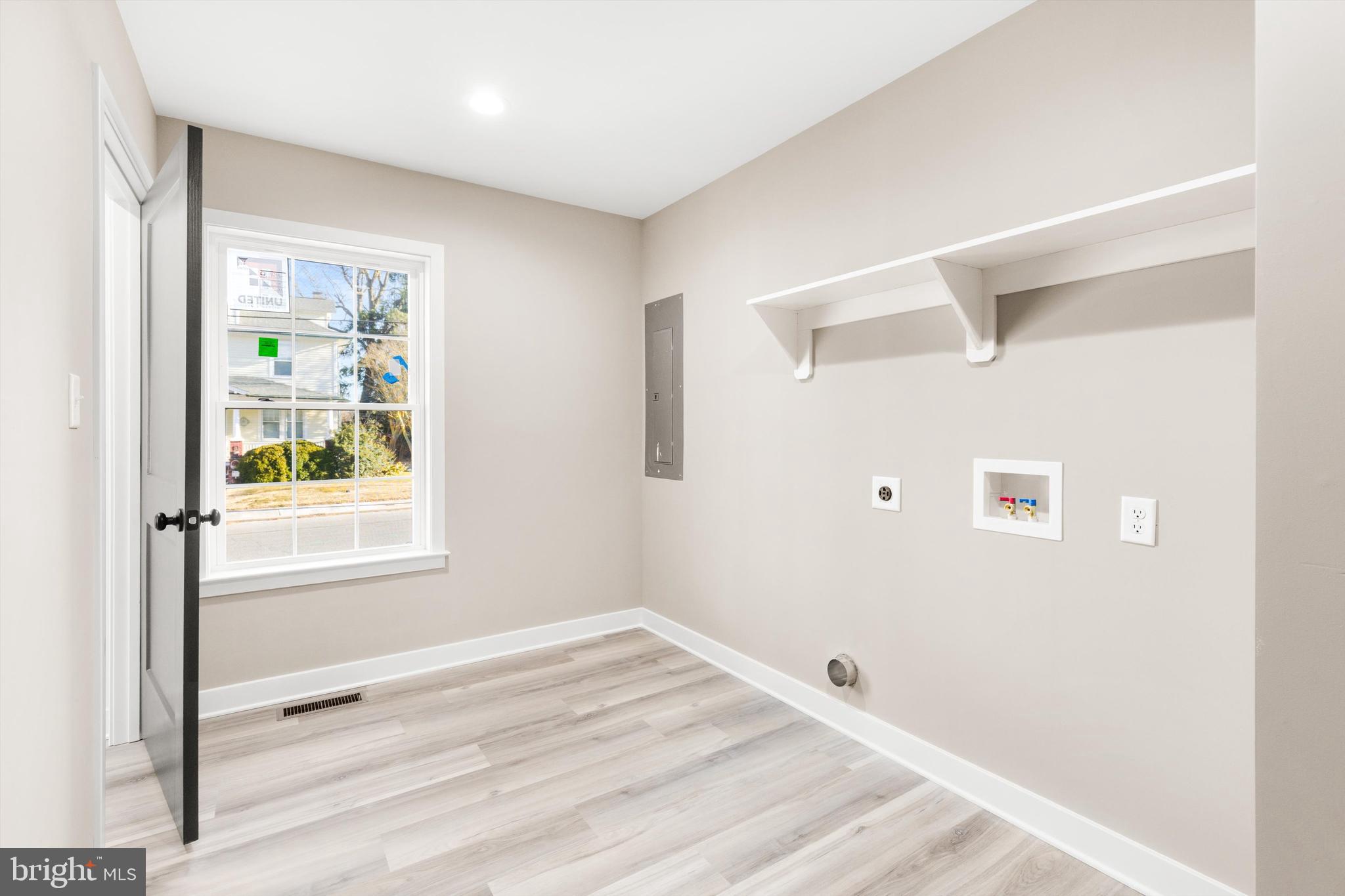 3 WINTER QUARTERS DRIVE