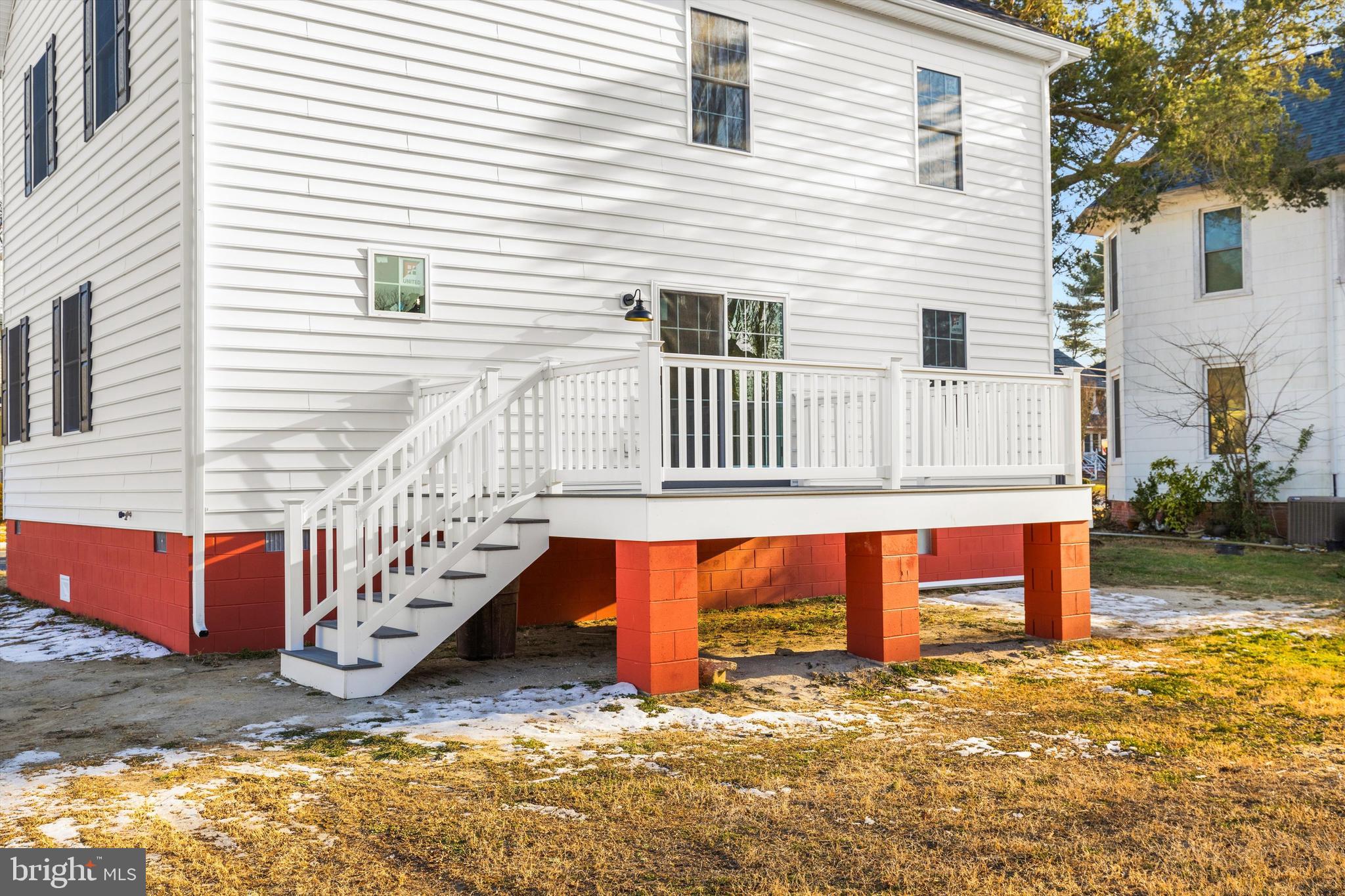 3 WINTER QUARTERS DRIVE