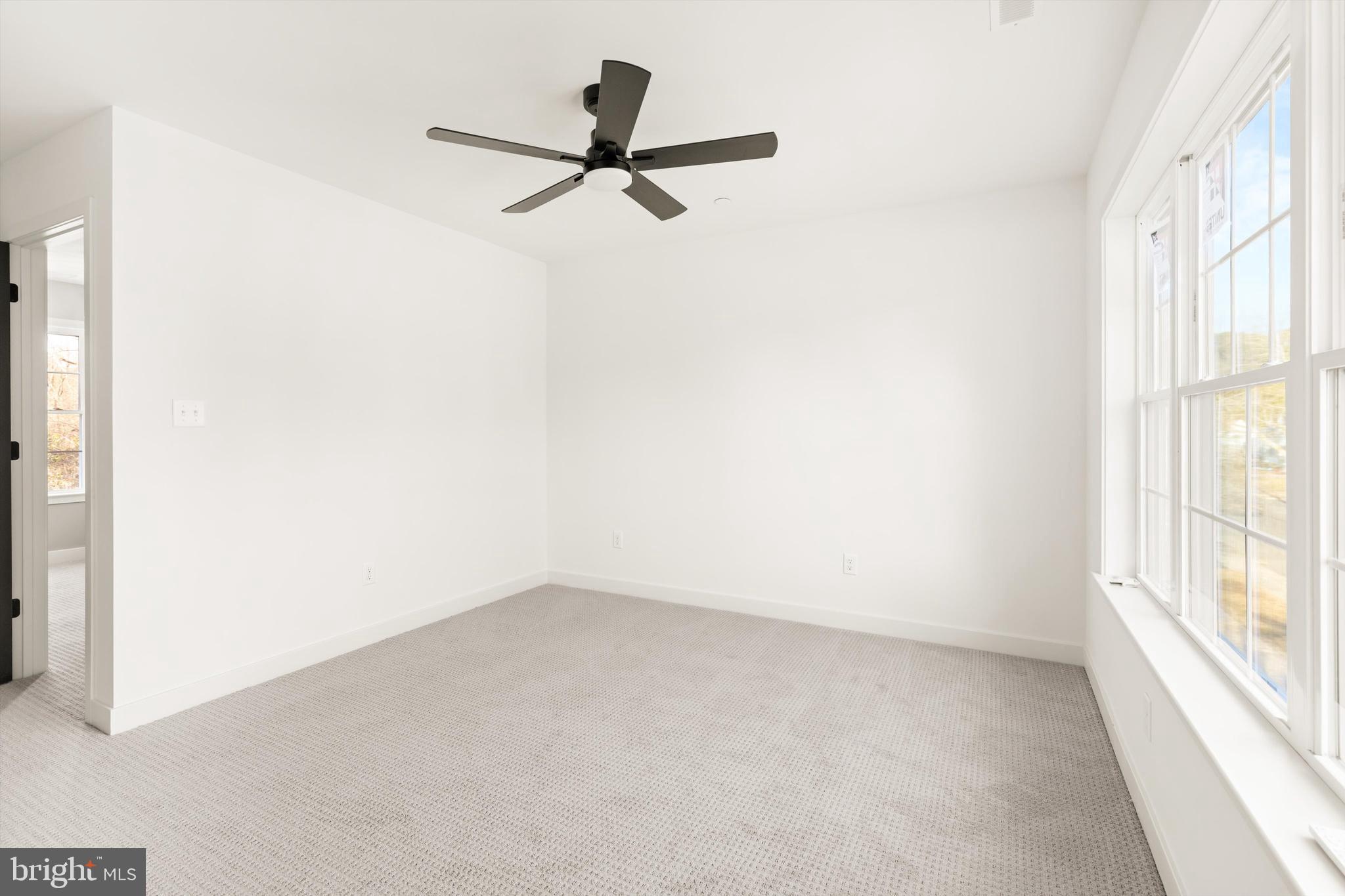 3 WINTER QUARTERS DRIVE