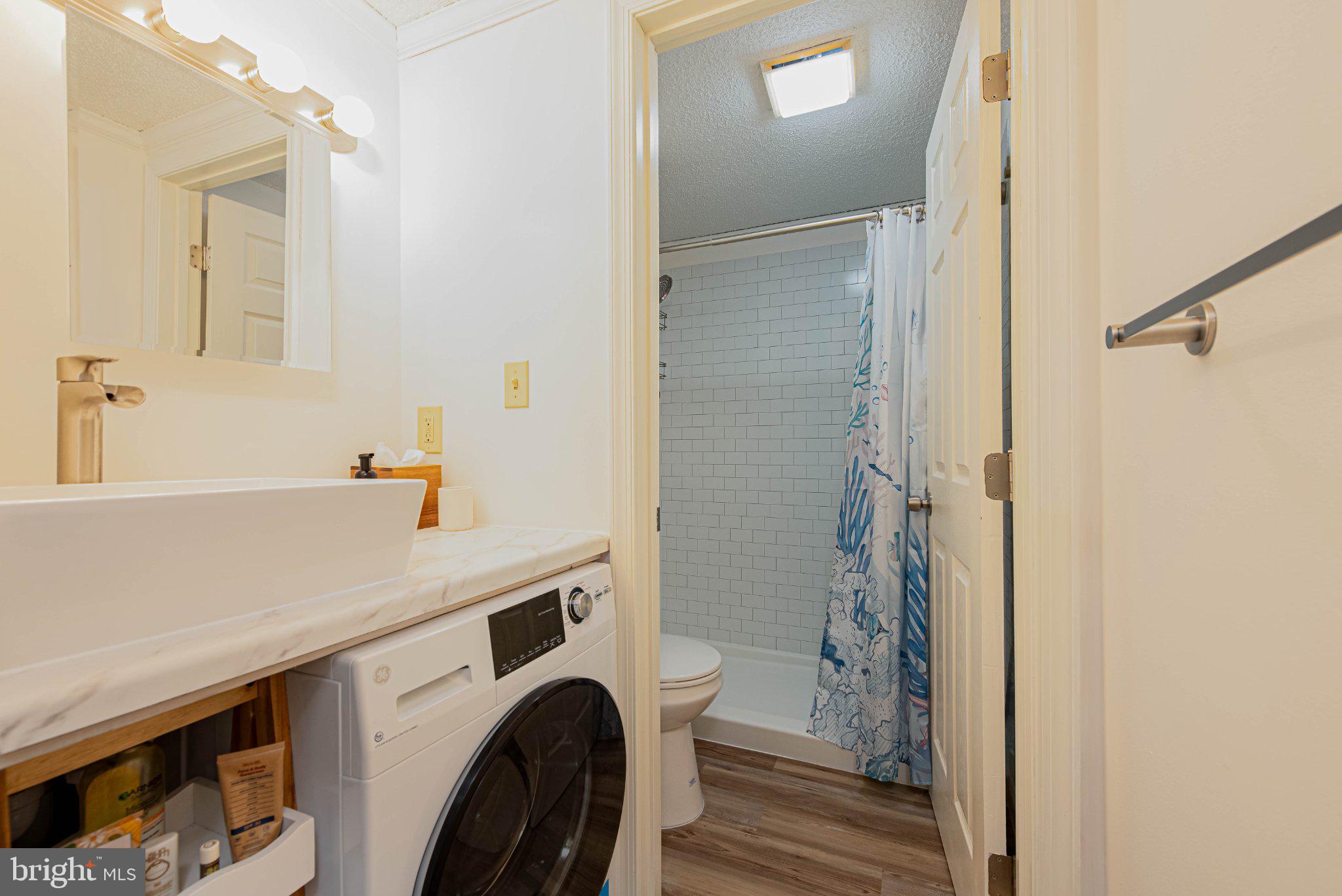 2707 JUDLEE AVENUE 105