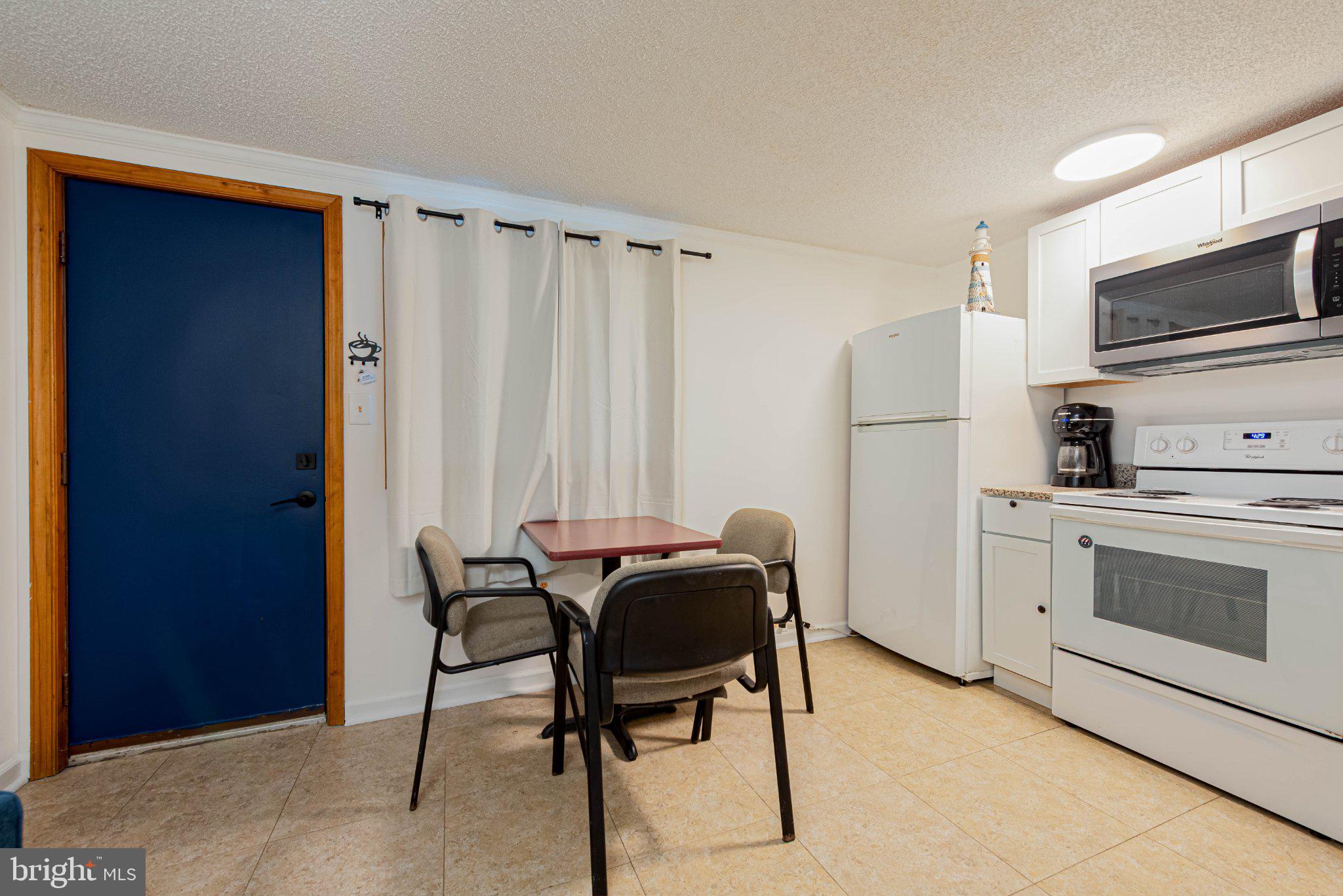 2707 JUDLEE AVENUE 105