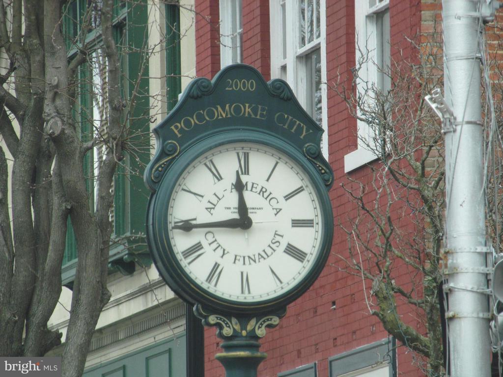 1 2ND STREET