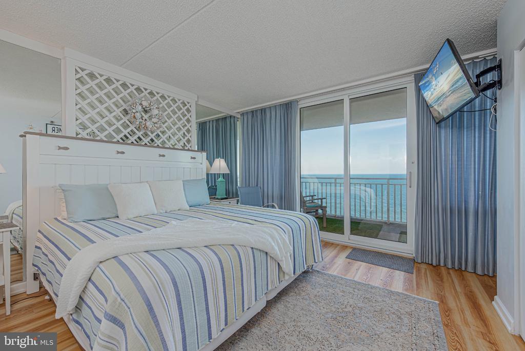 11700 COASTAL HIGHWAY Unit: 1703