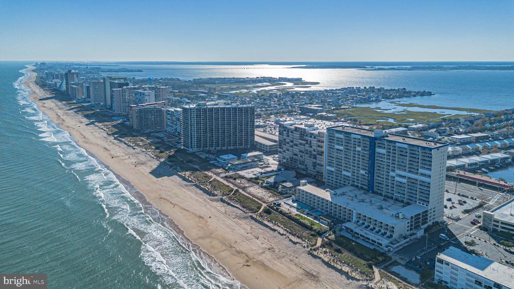 11700 COASTAL HIGHWAY Unit: 1703