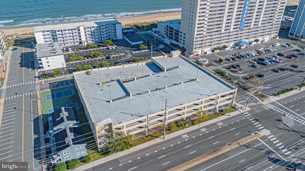 11700 COASTAL HIGHWAY Unit: 1703