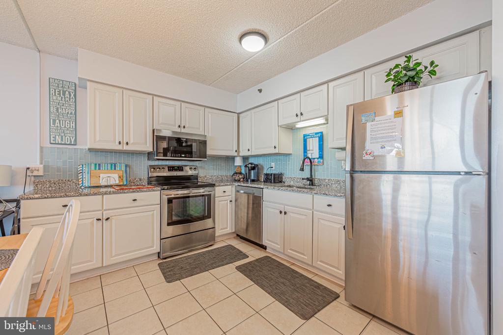 11700 COASTAL HIGHWAY Unit: 1703