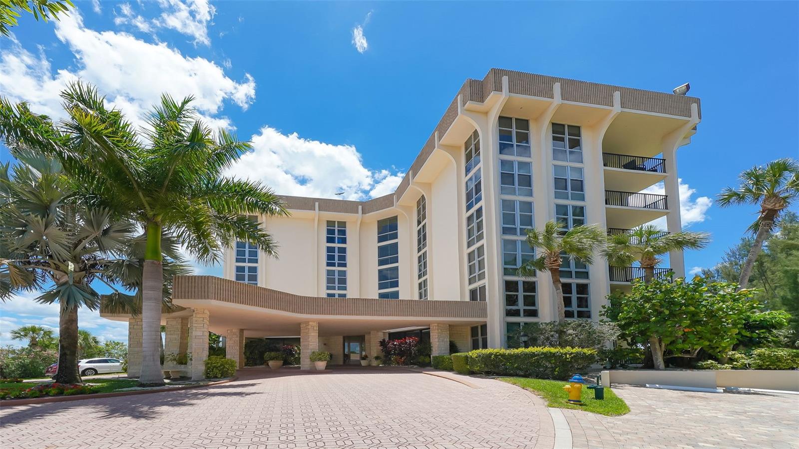 1701 GULF OF MEXICO DR #109