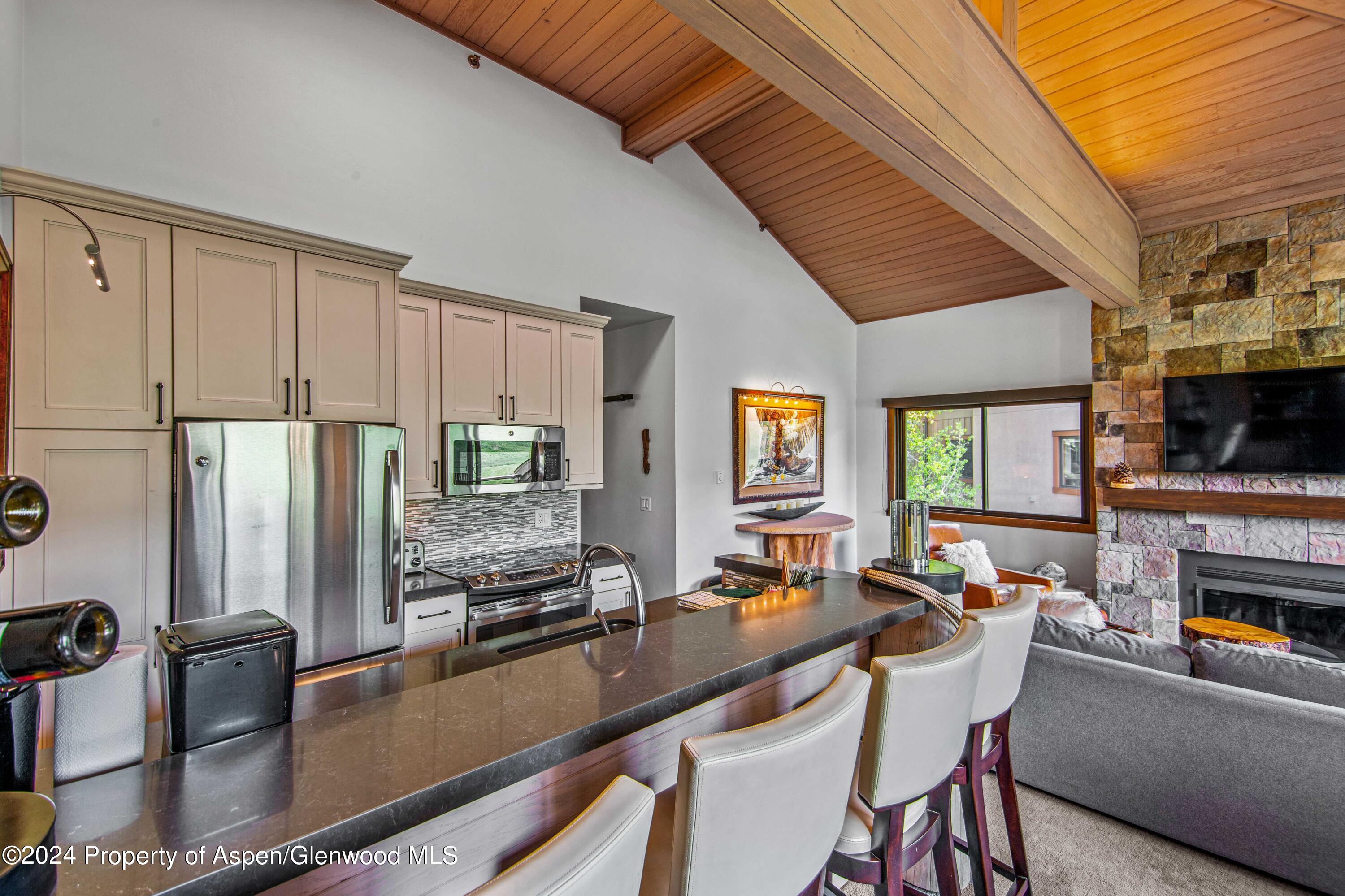 150 Snowmass Club Circle, 1537