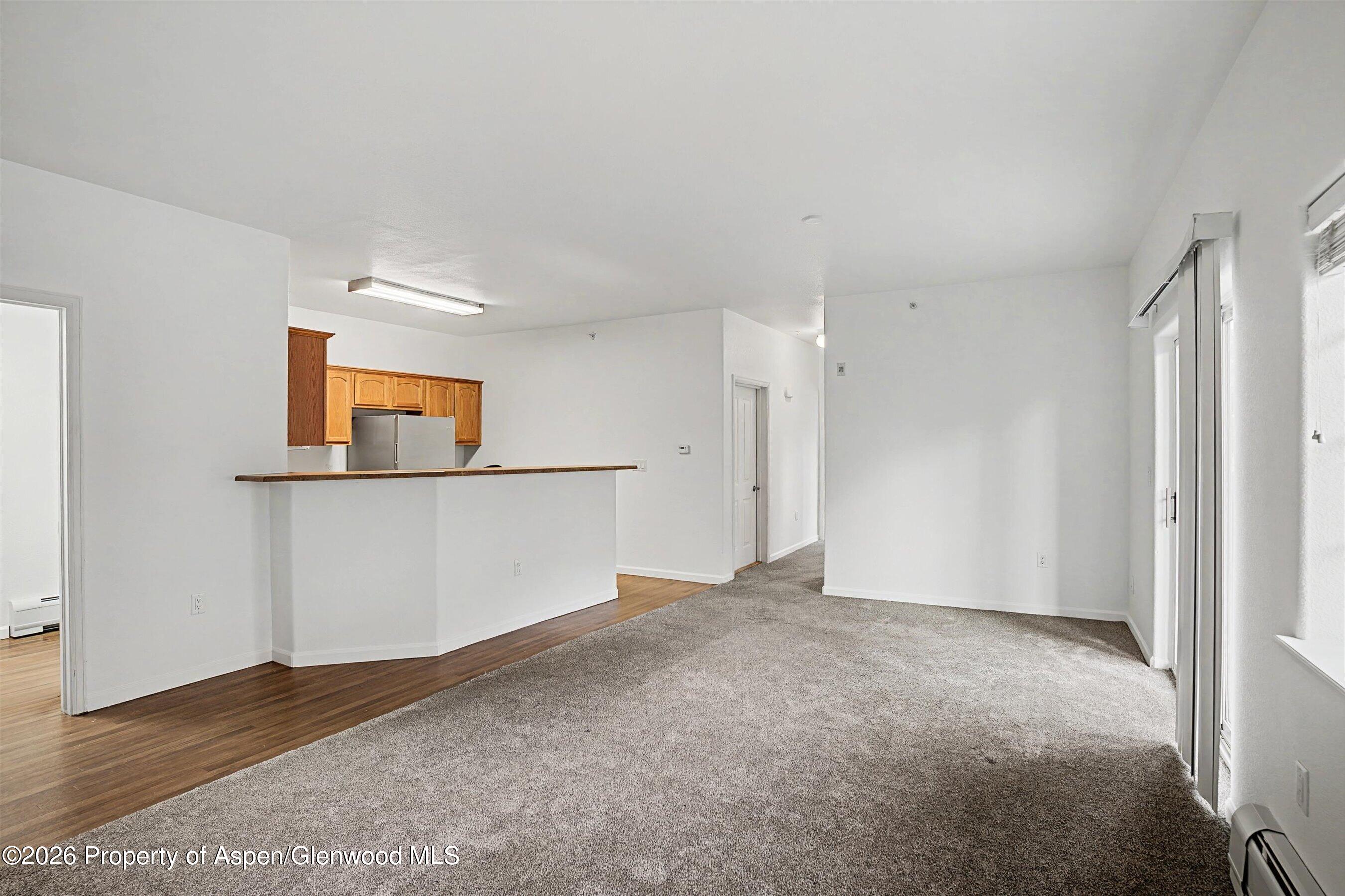 326 River View Drive, 101
