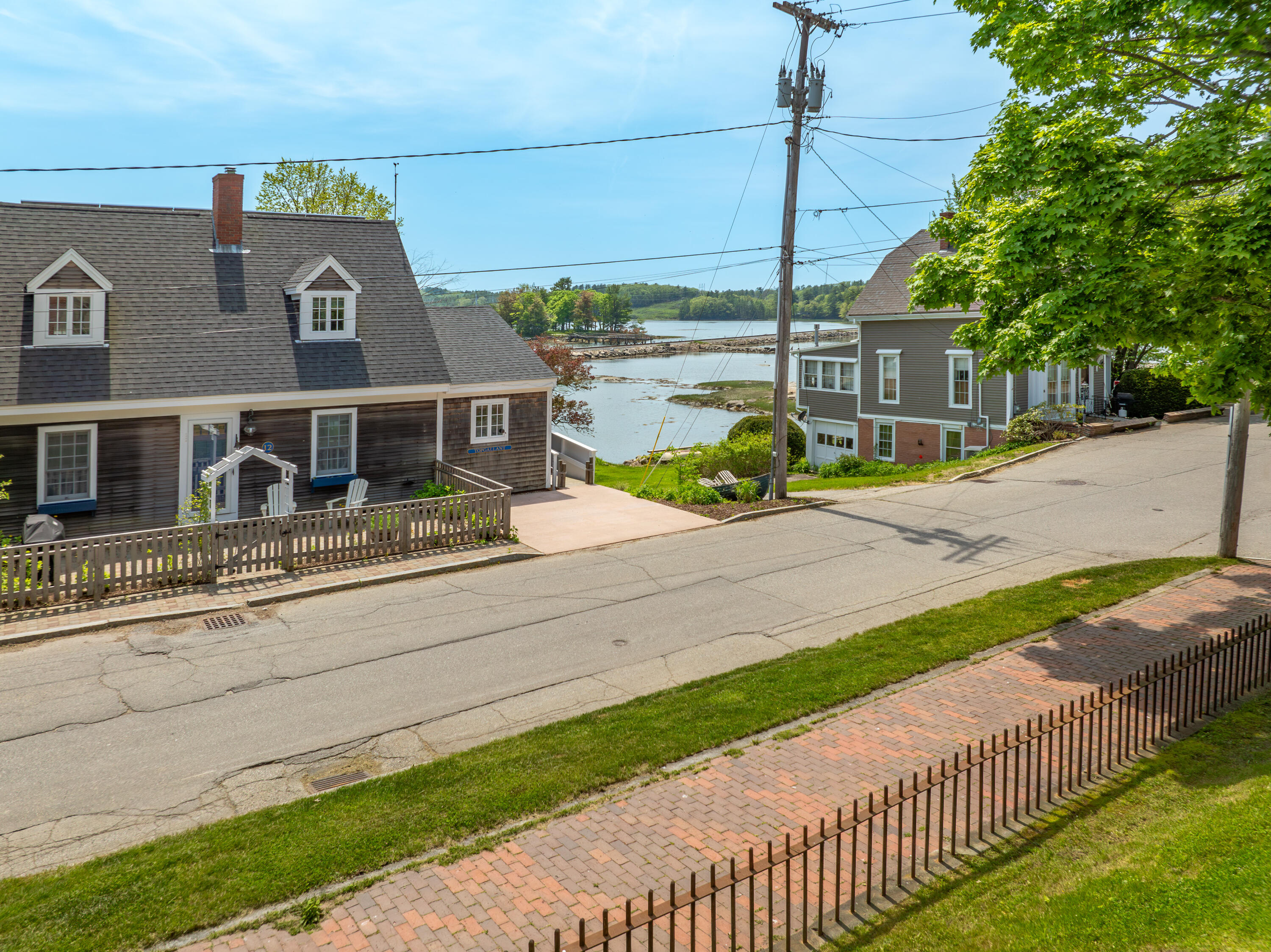 7 Middle Street