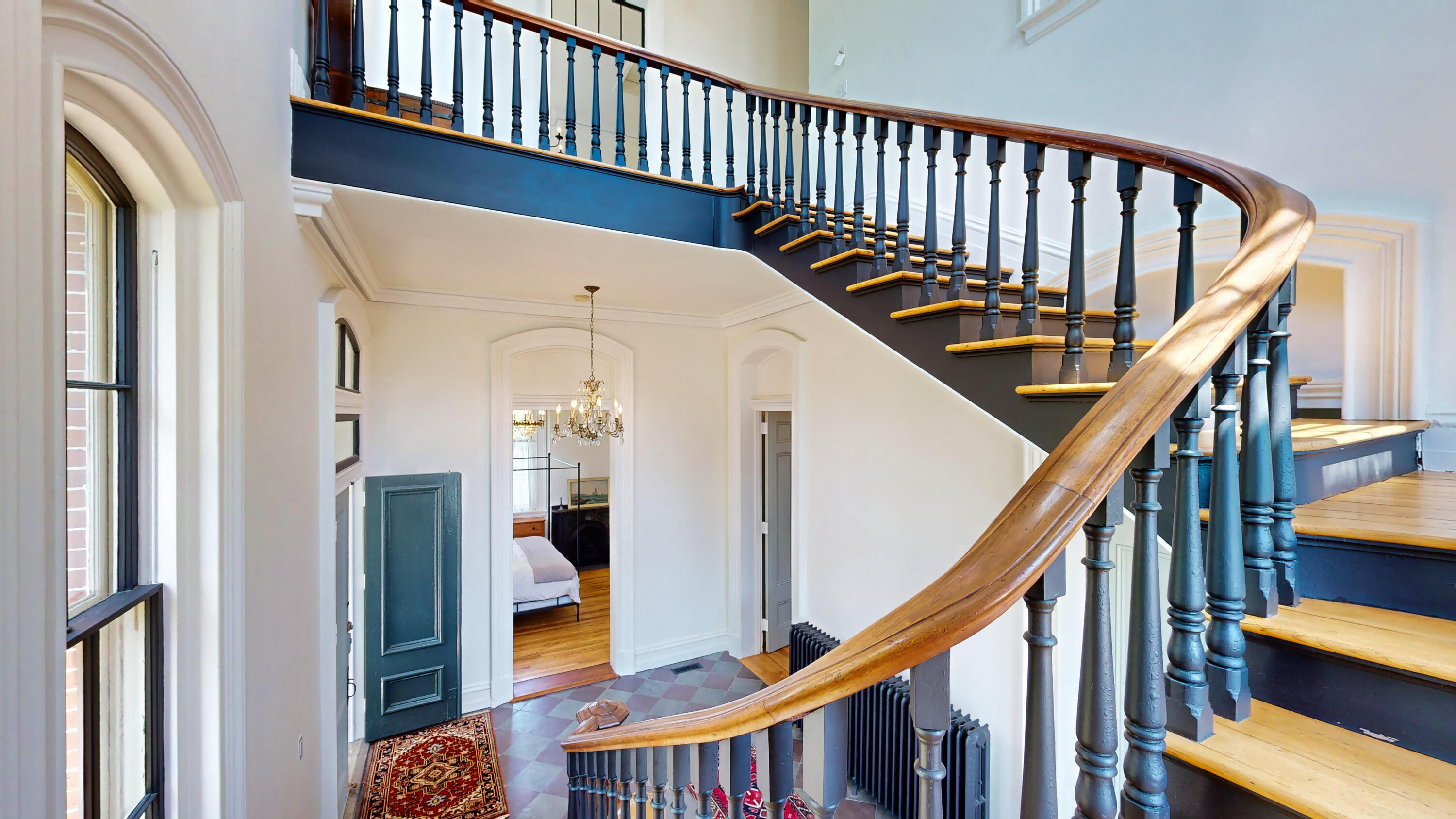 7 Middle Street