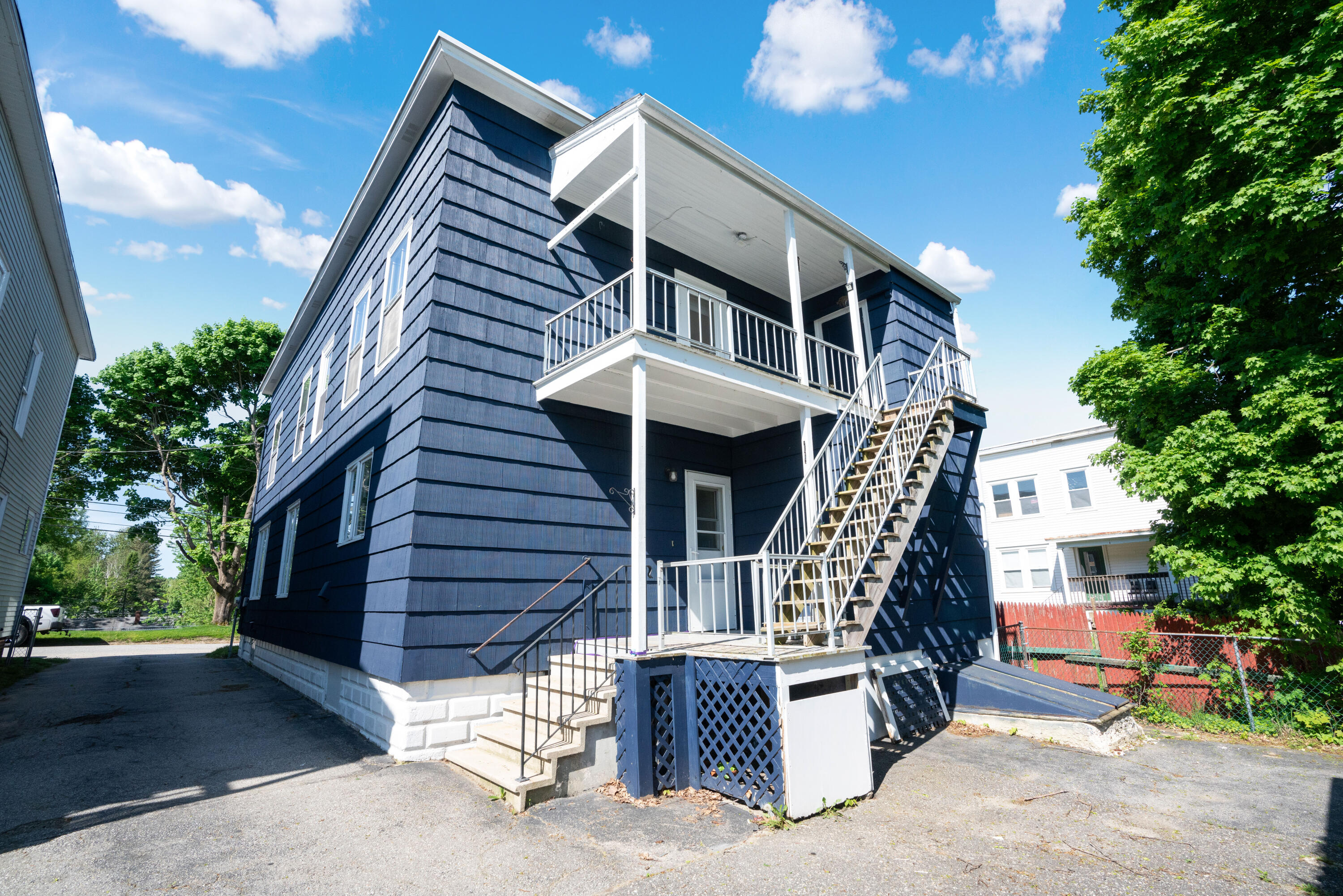 32 Highland Avenue