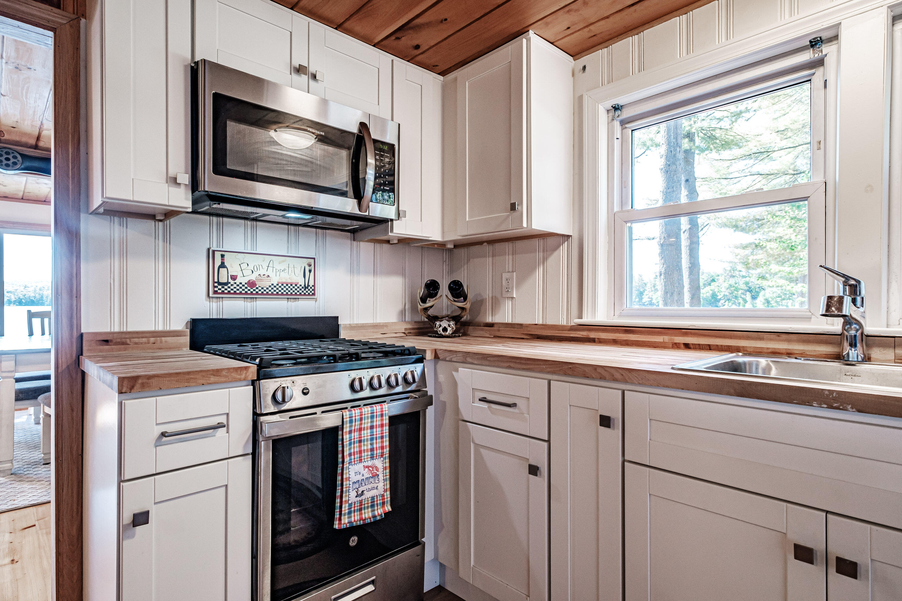 3 Panther Pond Pines Road