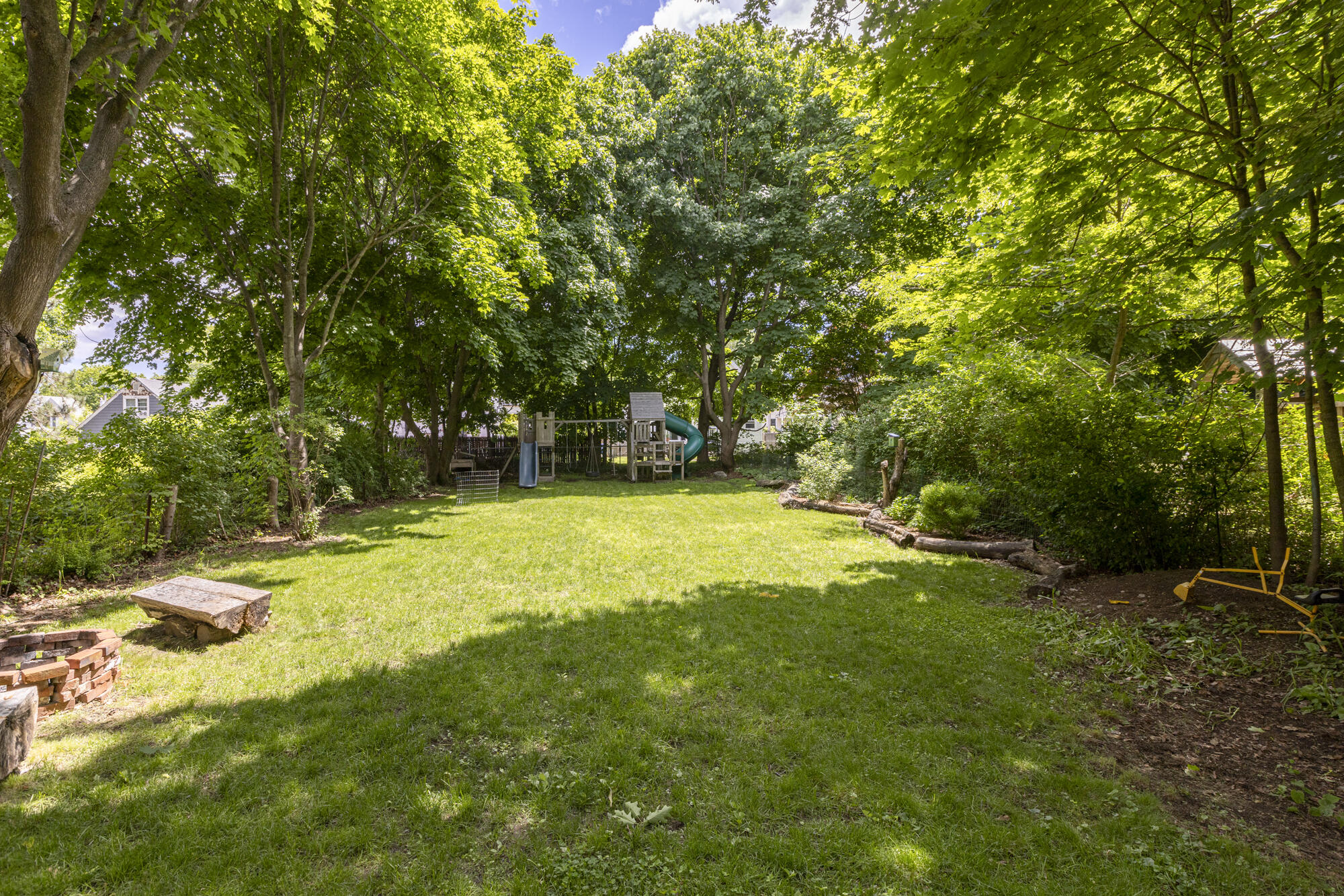 48 Pillsbury Street