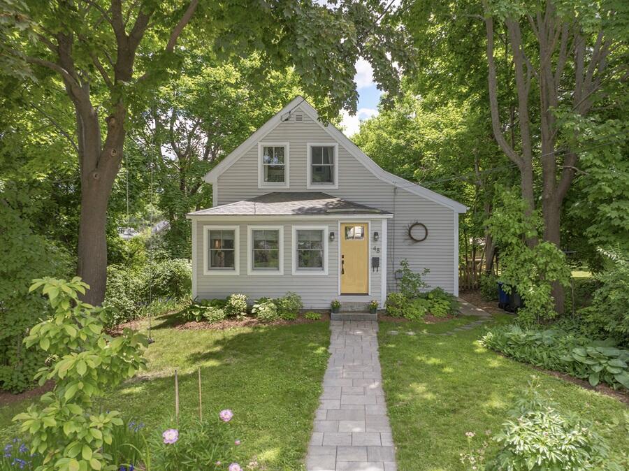 48 Pillsbury Street